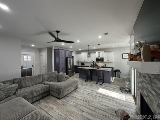 1285 Navajo Trail Property Photo 6