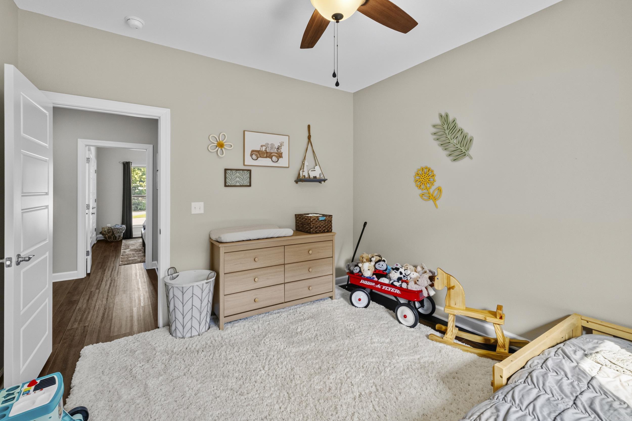 21 Turnberry Lane Property Photo 37