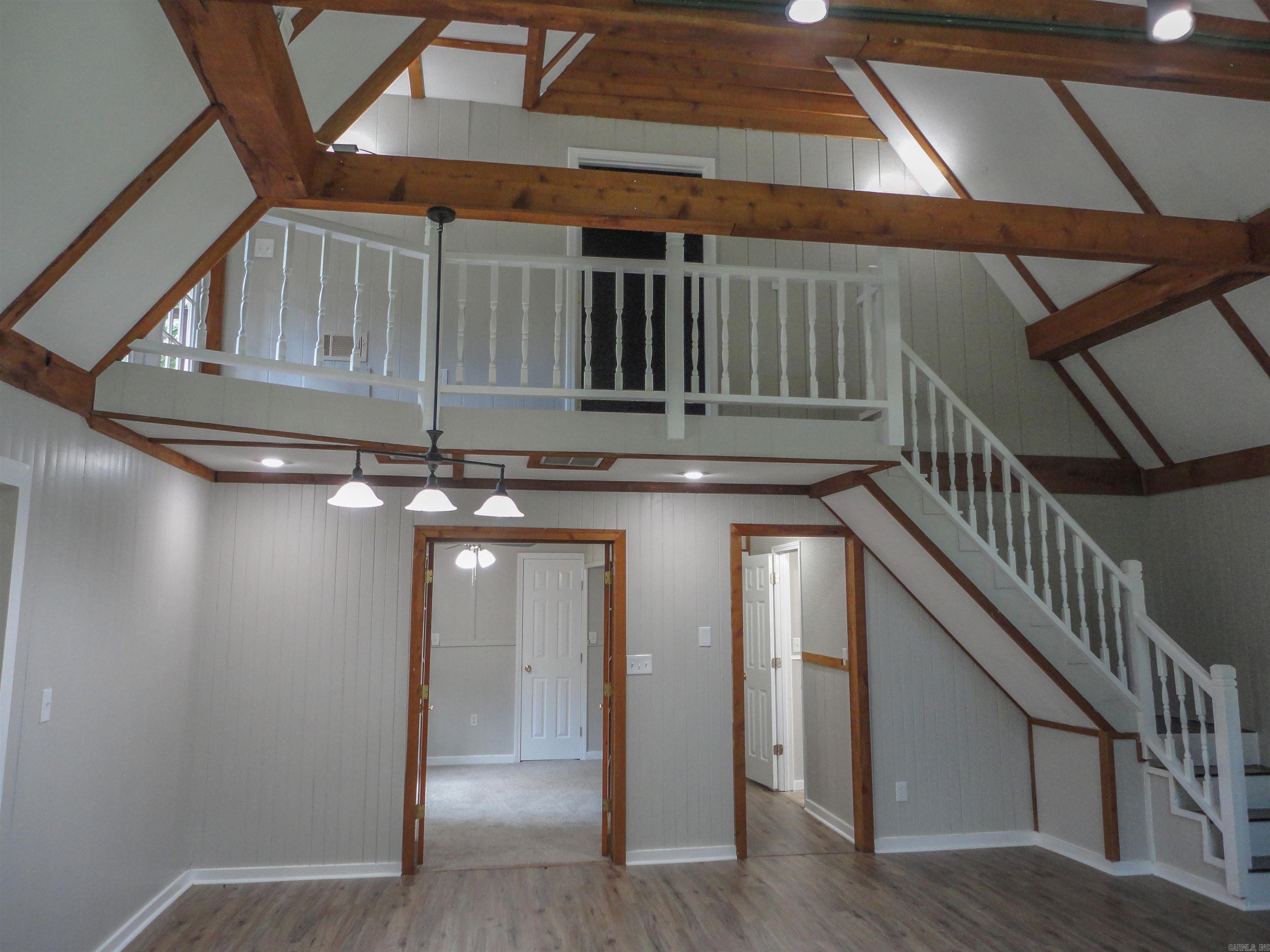 249 Creekside Drive Property Photo 7