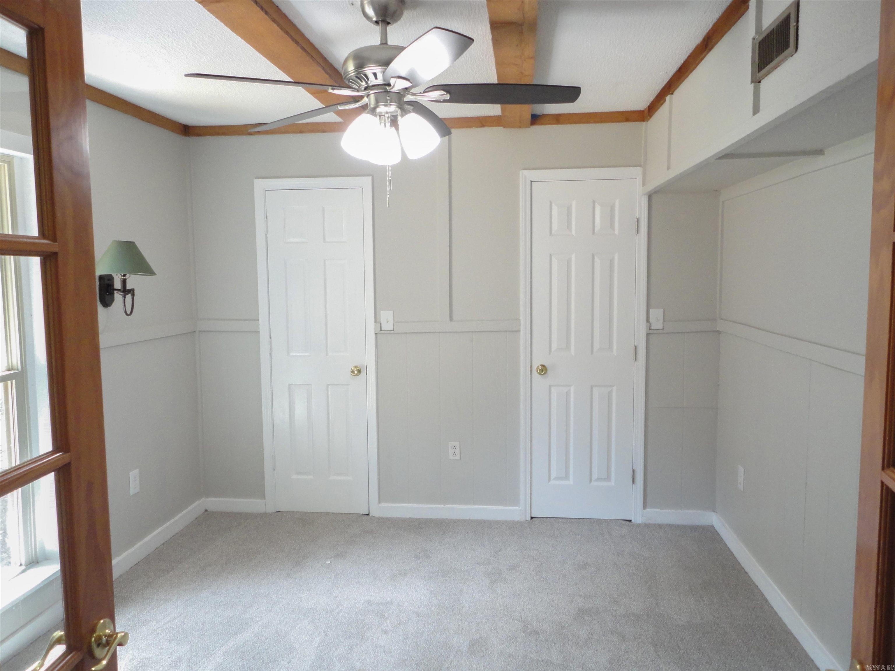 249 Creekside Drive Property Photo 9