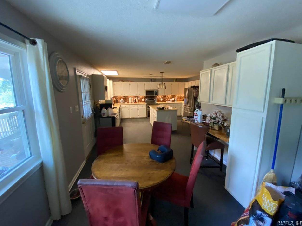 126 Pineapple Drive Property Photo 3