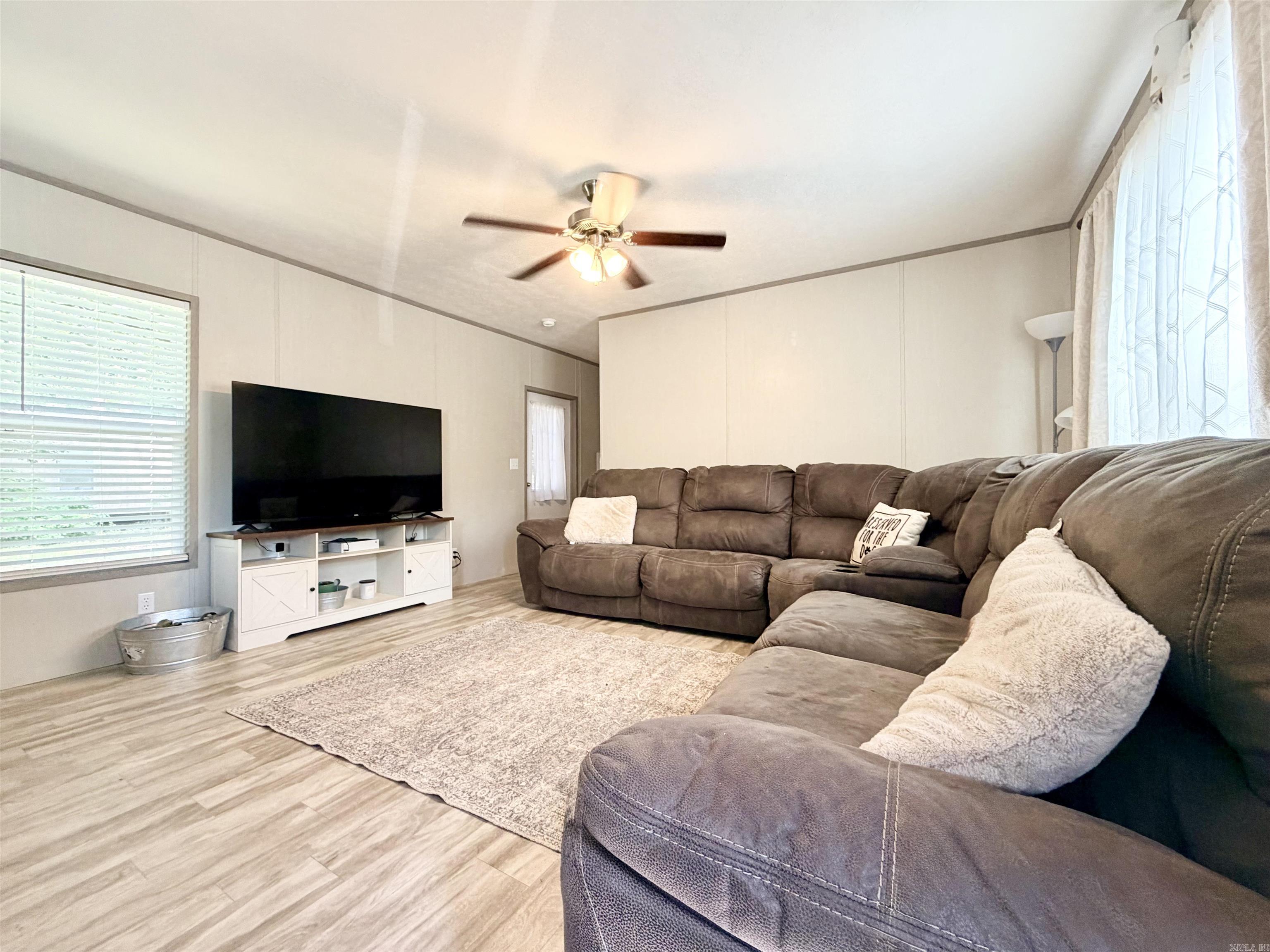 160 & 170 Honey Bee Road Property Photo 8