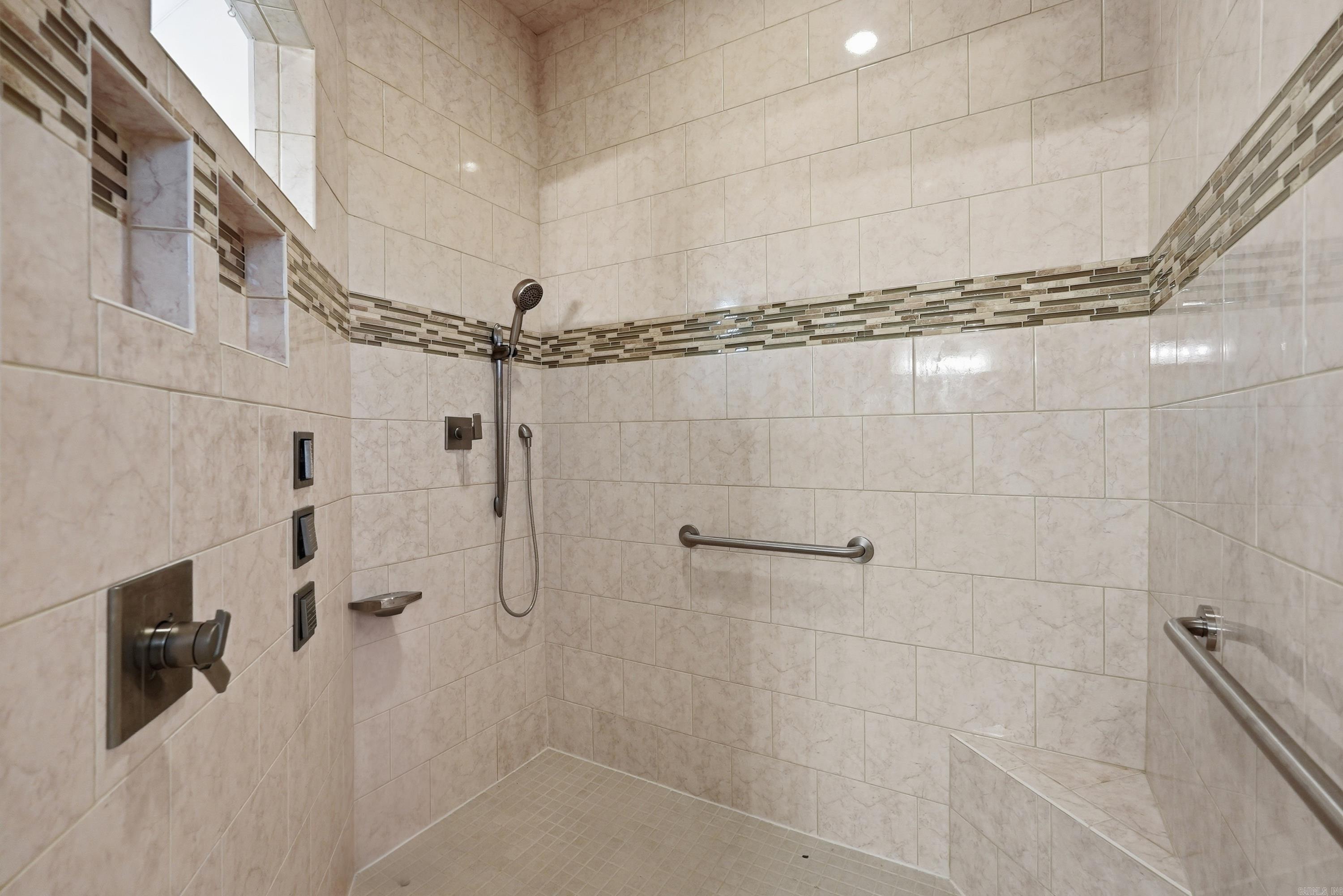 5918 Riviera Dr Property Photo 29
