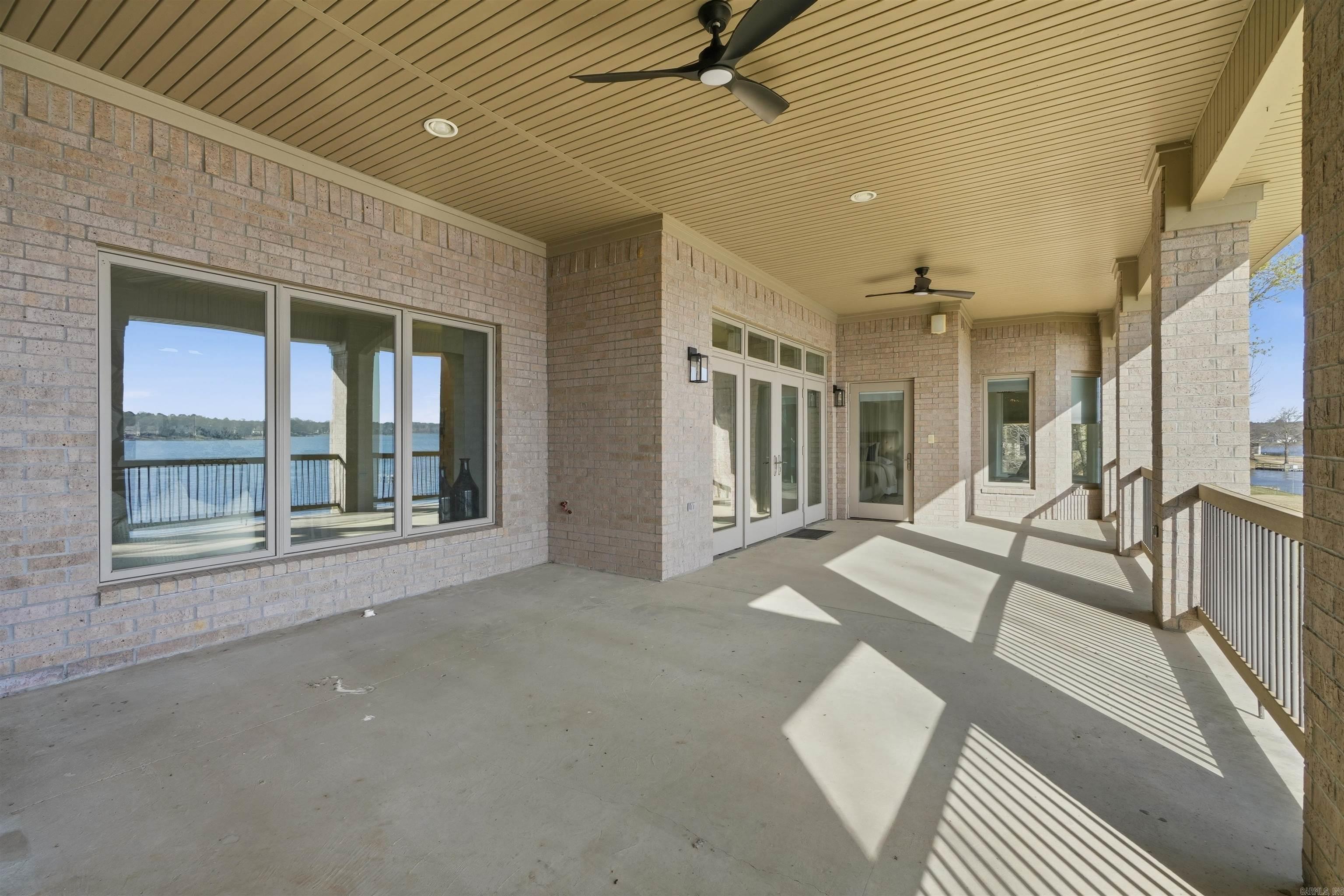 5918 Riviera Dr Property Photo 42