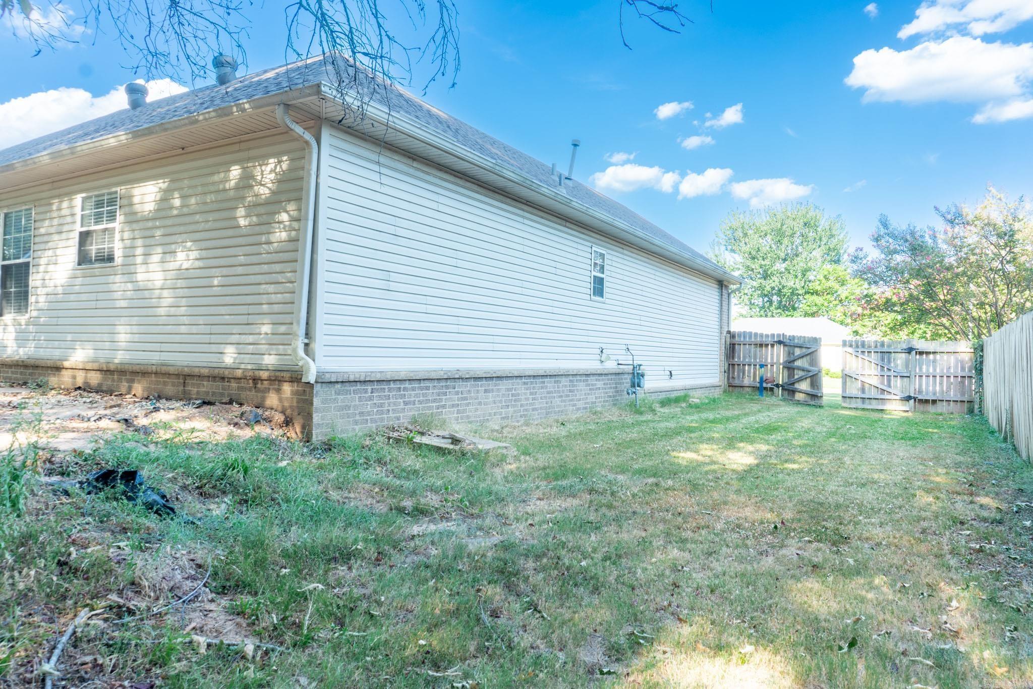 12 Windamere Cove Property Photo 36