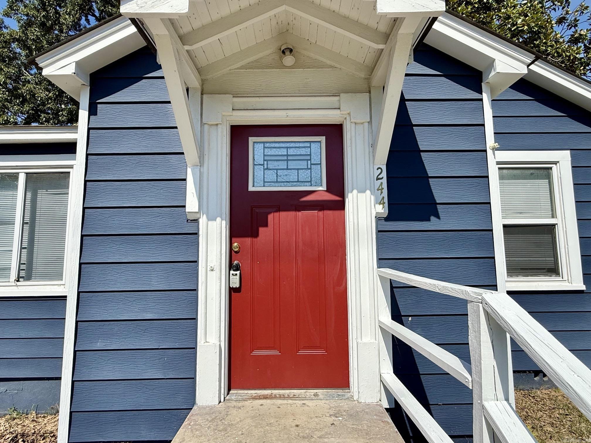 244 S Patterson Street Property Photo 4
