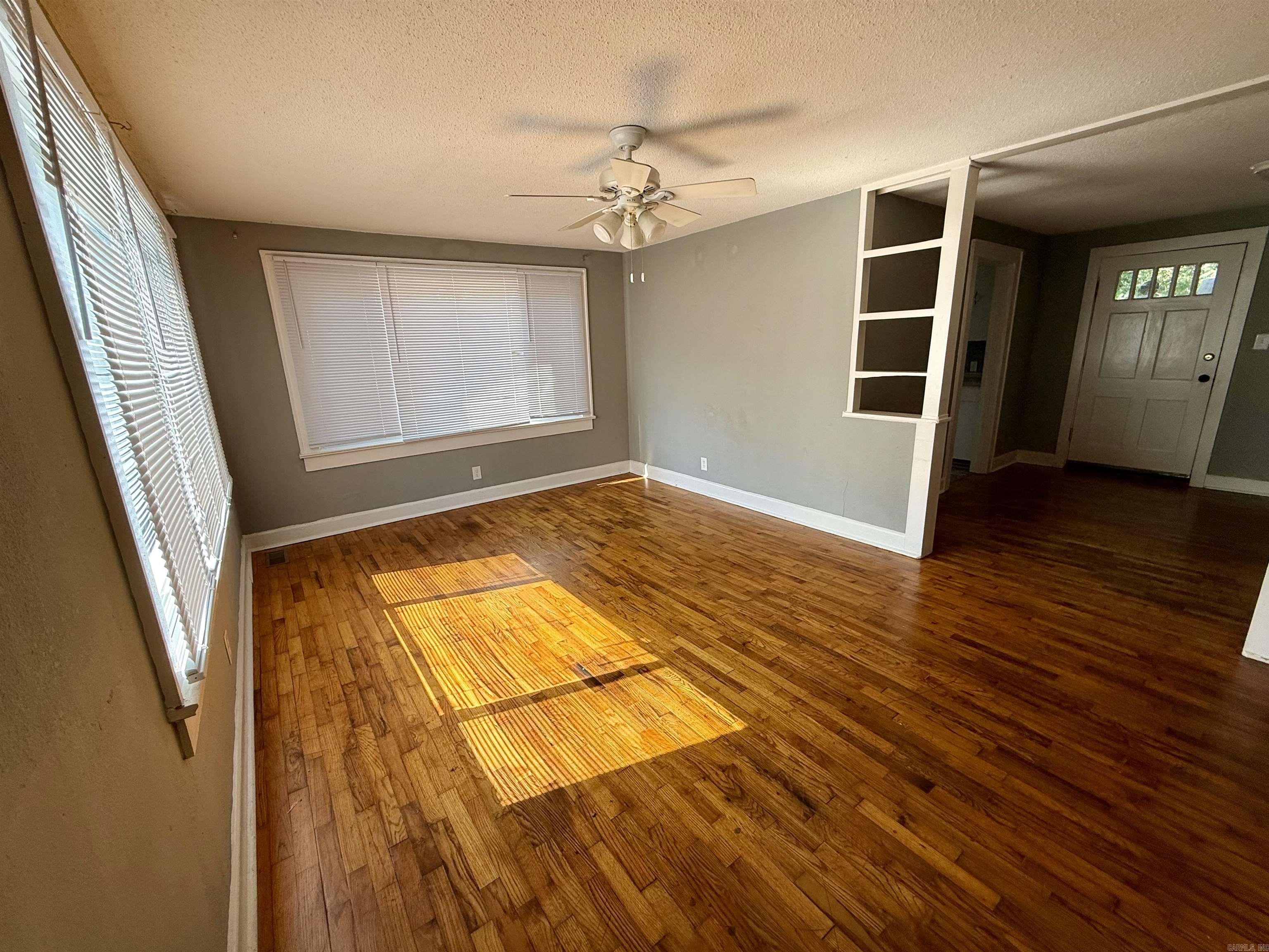 244 S Patterson Street Property Photo 5