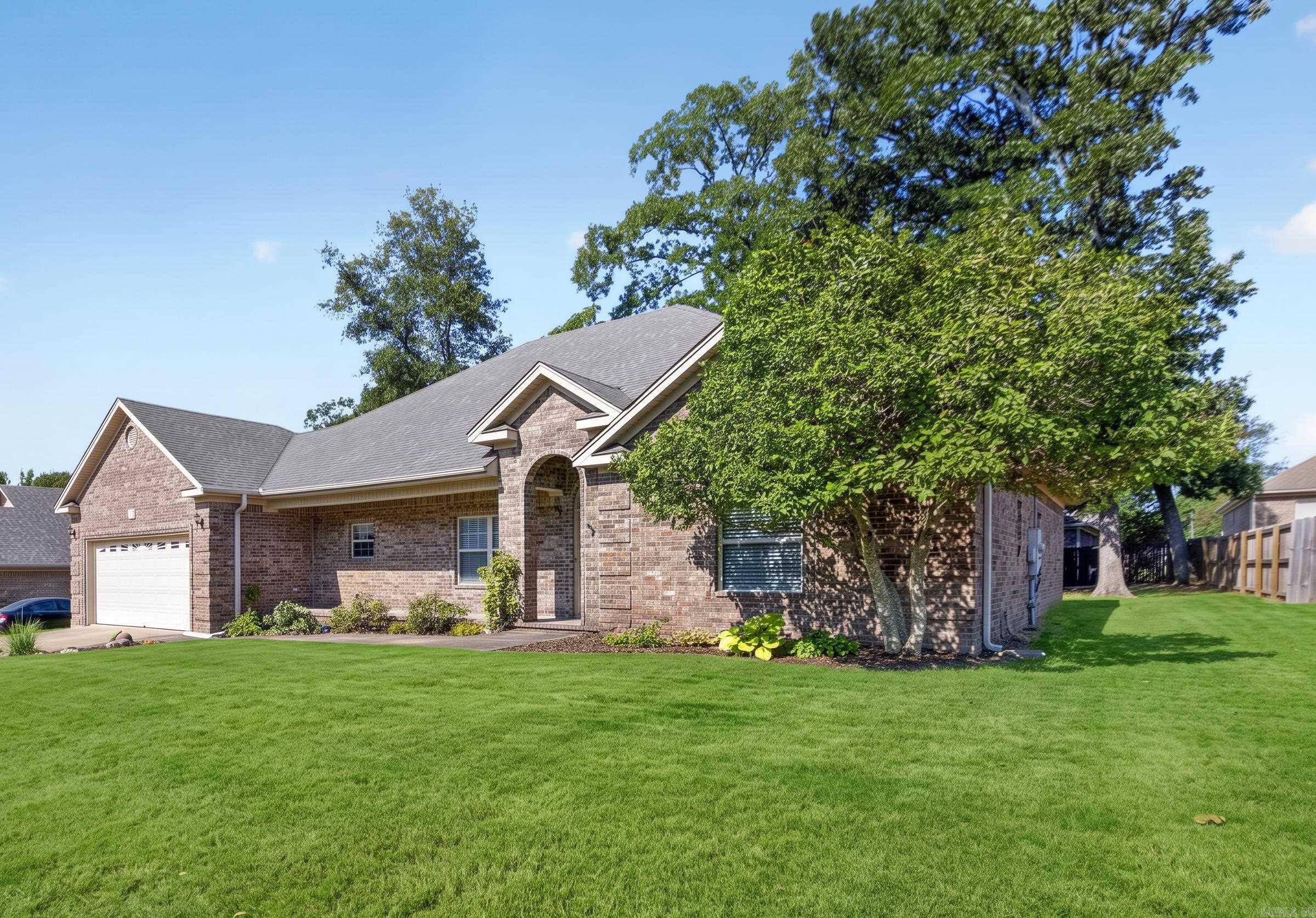 24 Crosswinds Drive Property Photo 2