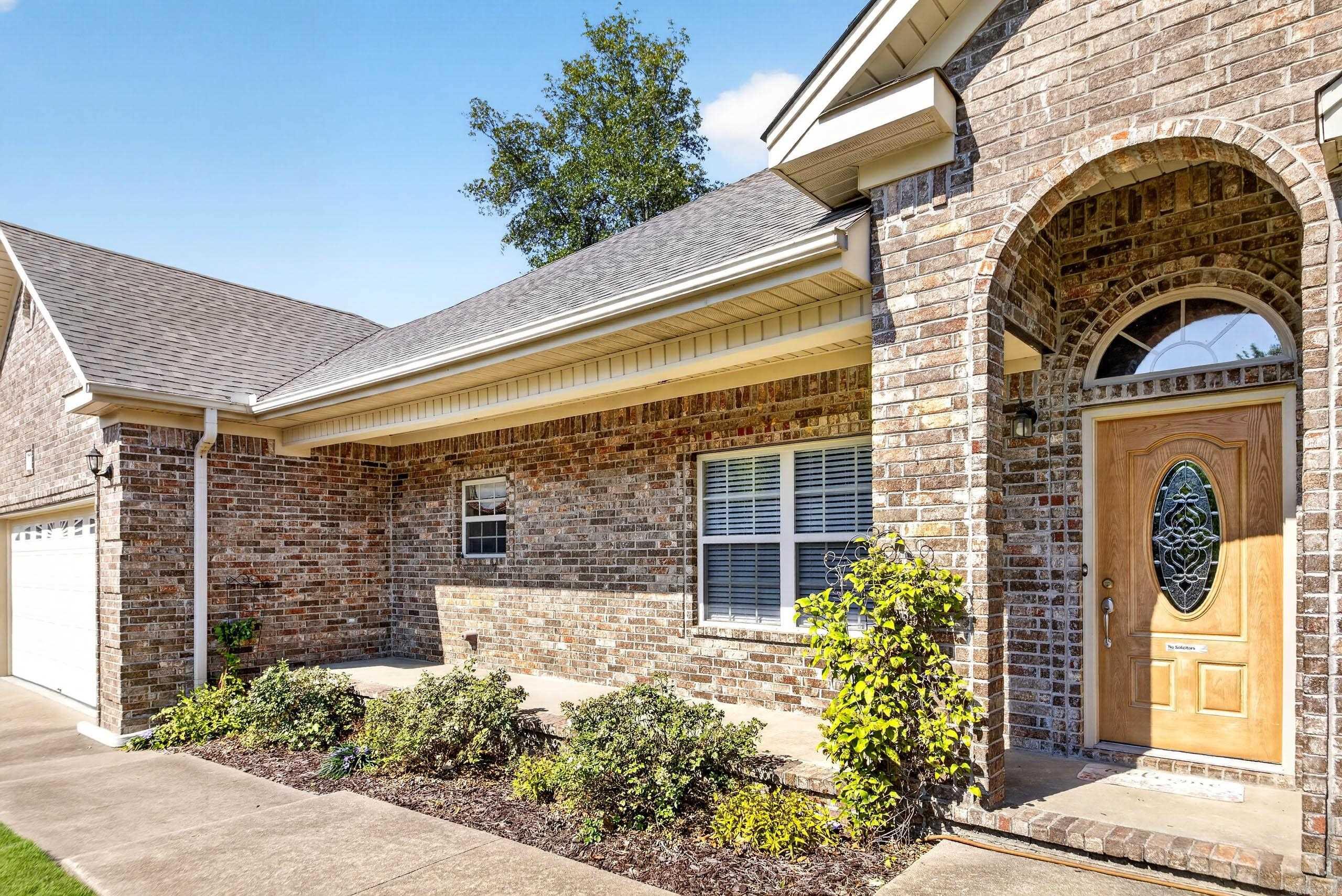 24 Crosswinds Drive Property Photo 3