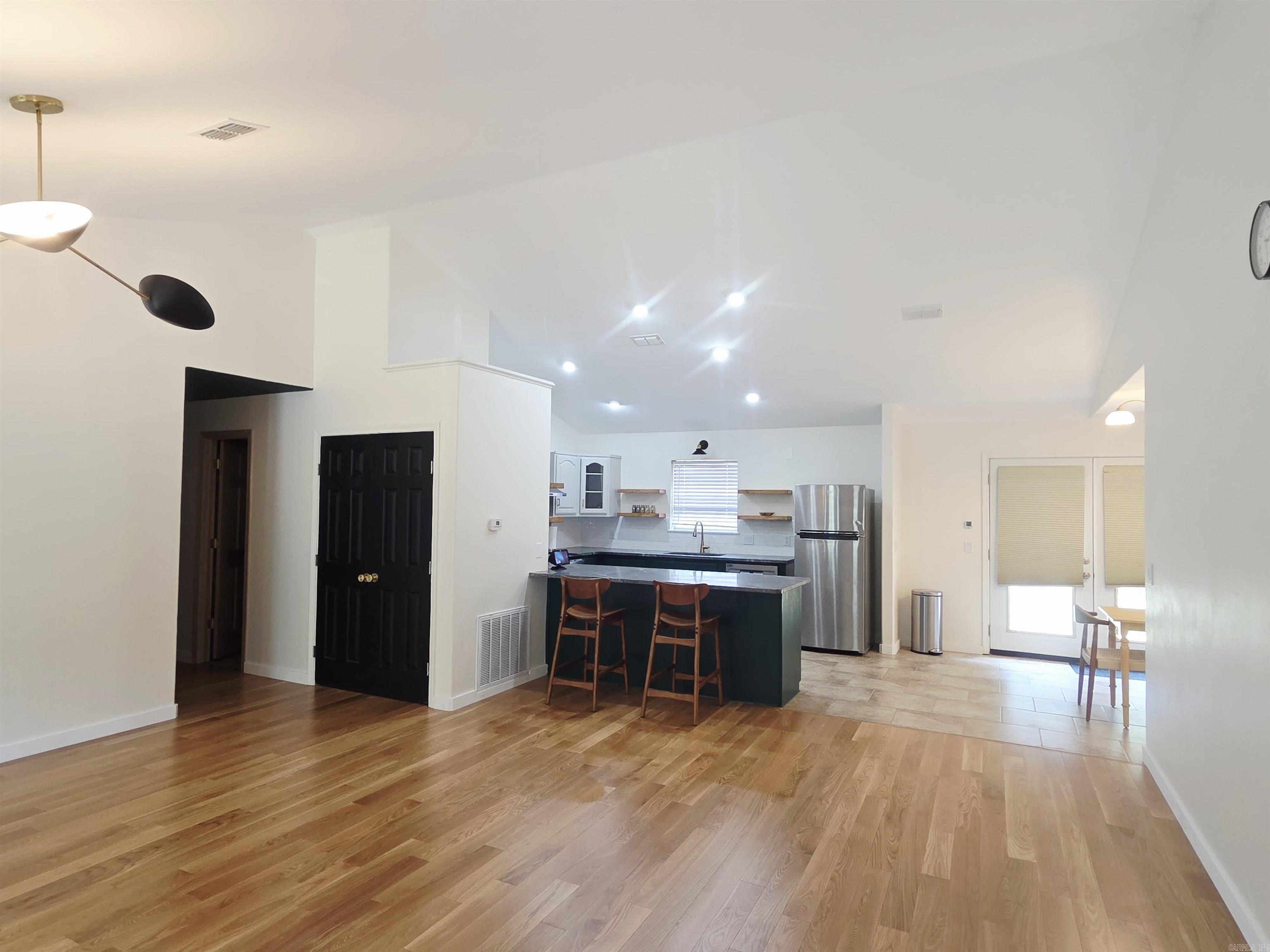 1705 Ashton Drive Property Photo 4