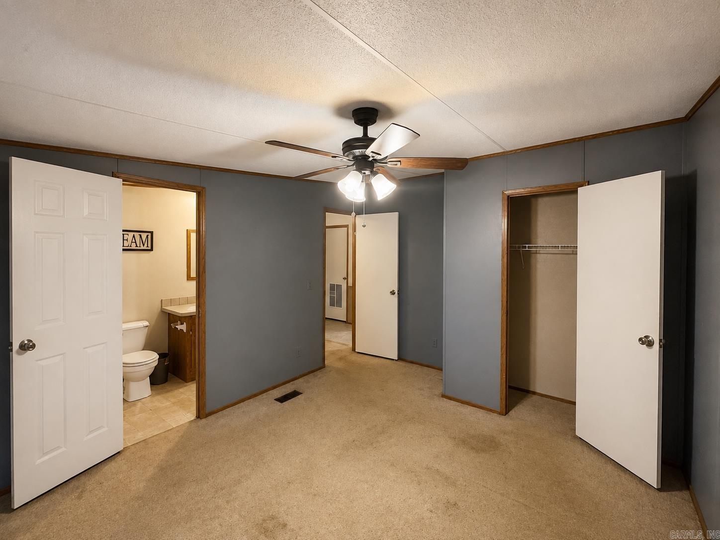 256 Watson Street Property Photo 14