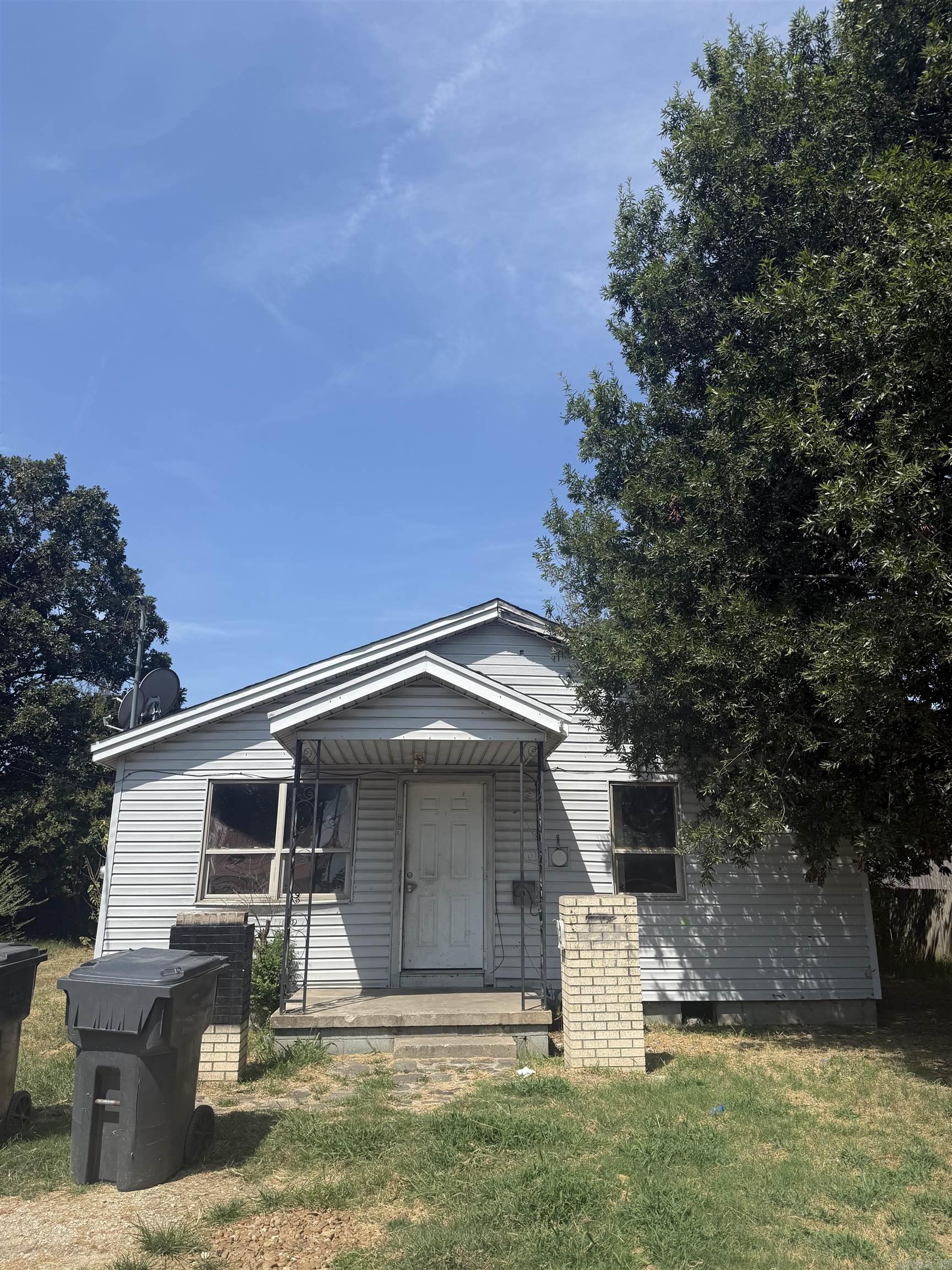 2007 Kathleen Street Property Photo 1