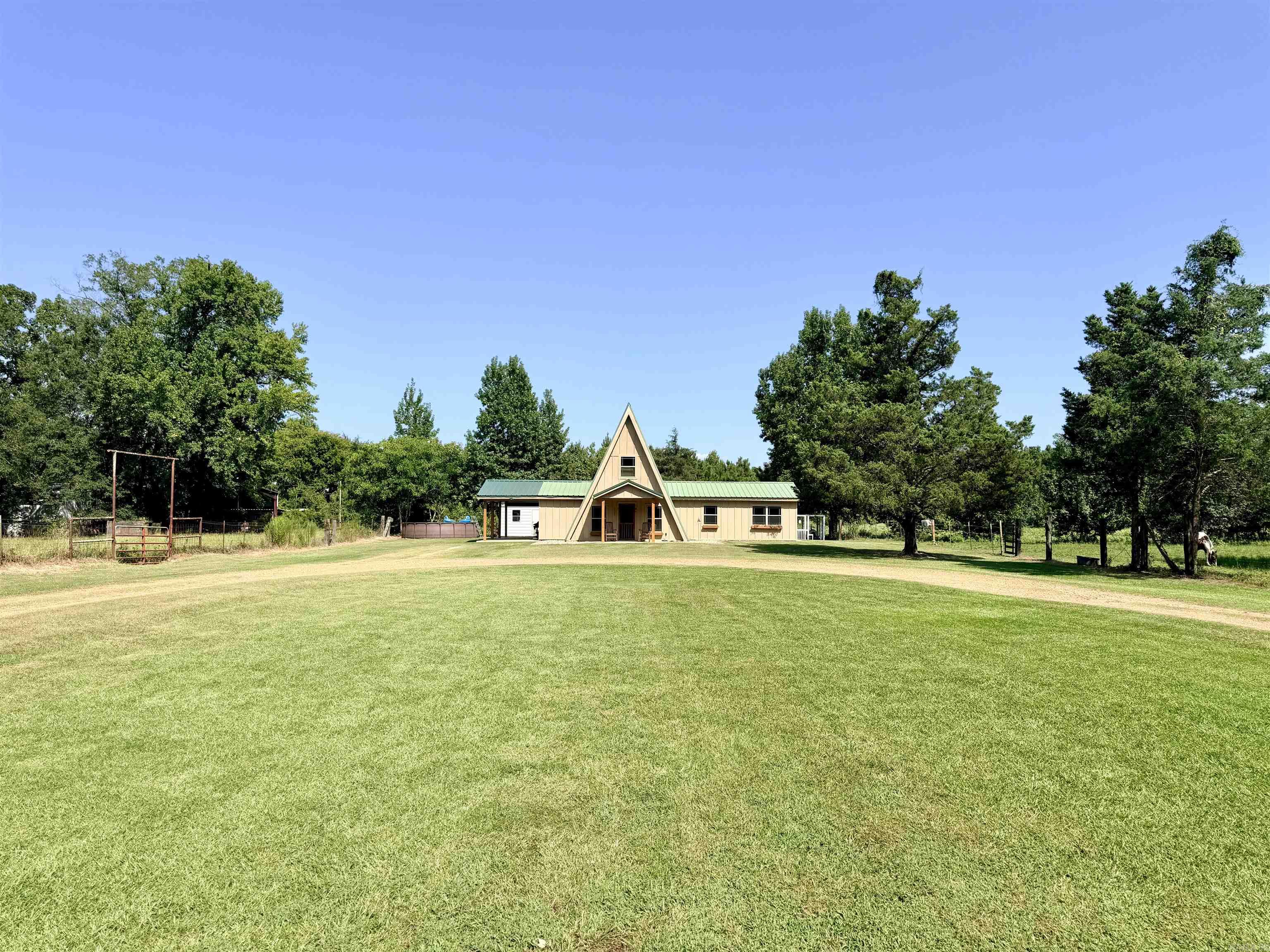 126 Little River 711 Property Photo 2