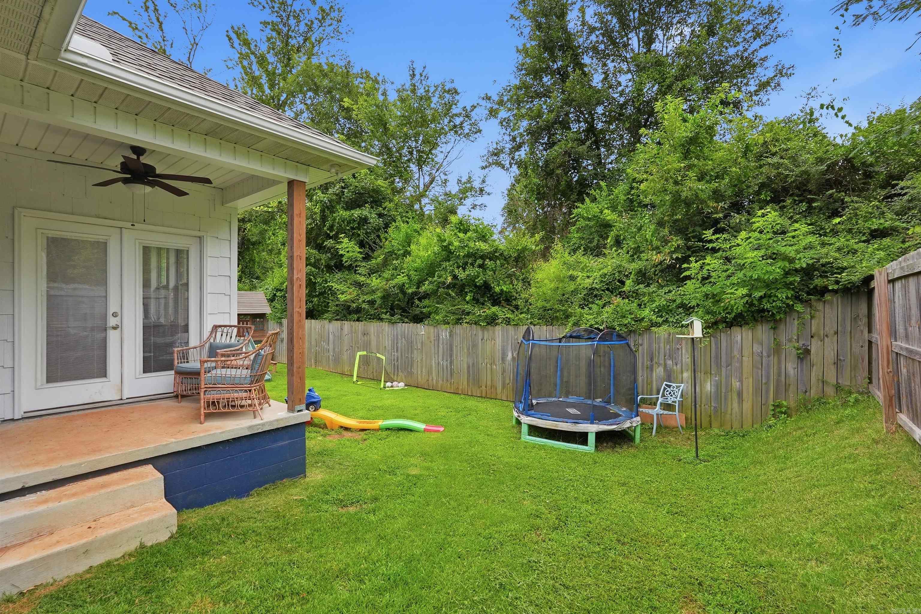 2805 Evonshire Drive Property Photo 37