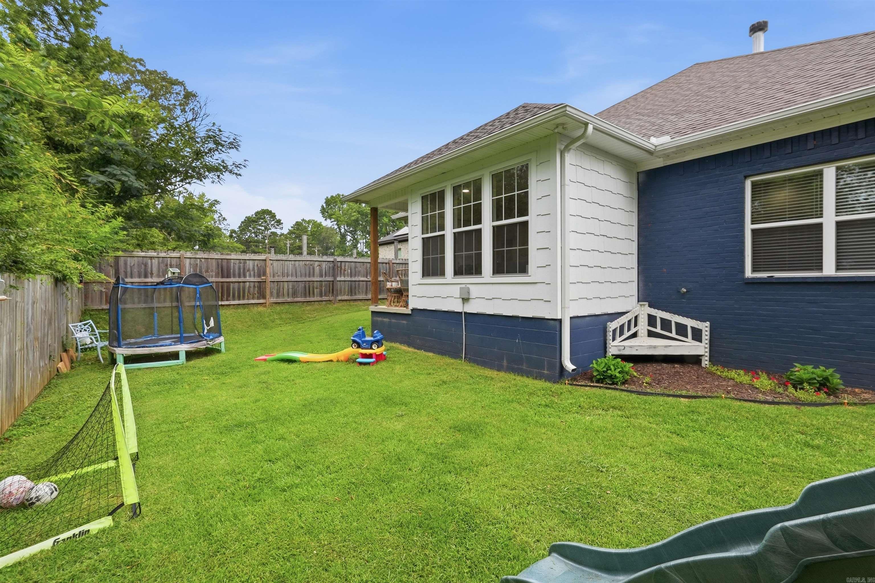 2805 Evonshire Drive Property Photo 39
