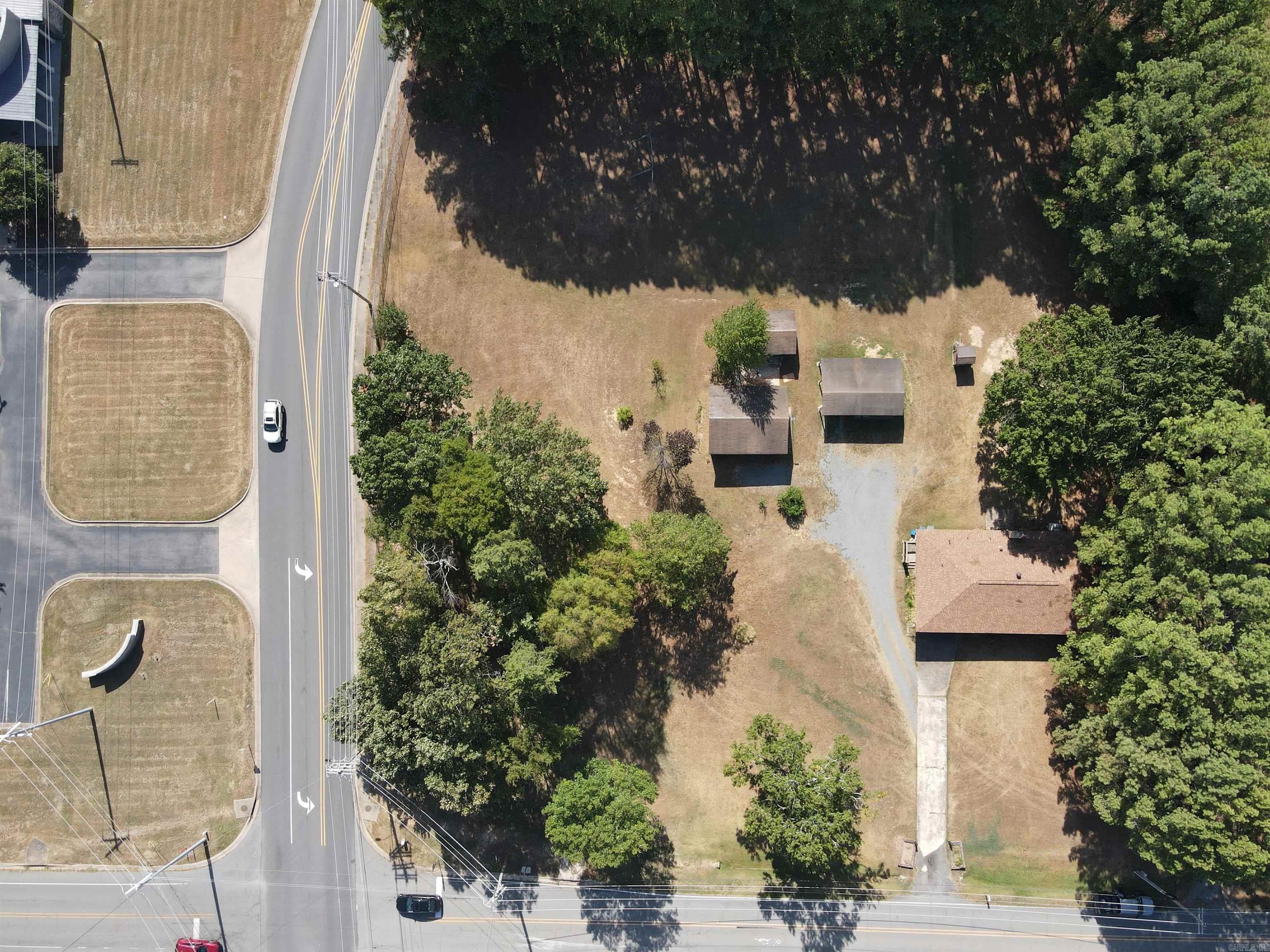 519 Reedy Road Property Photo 4