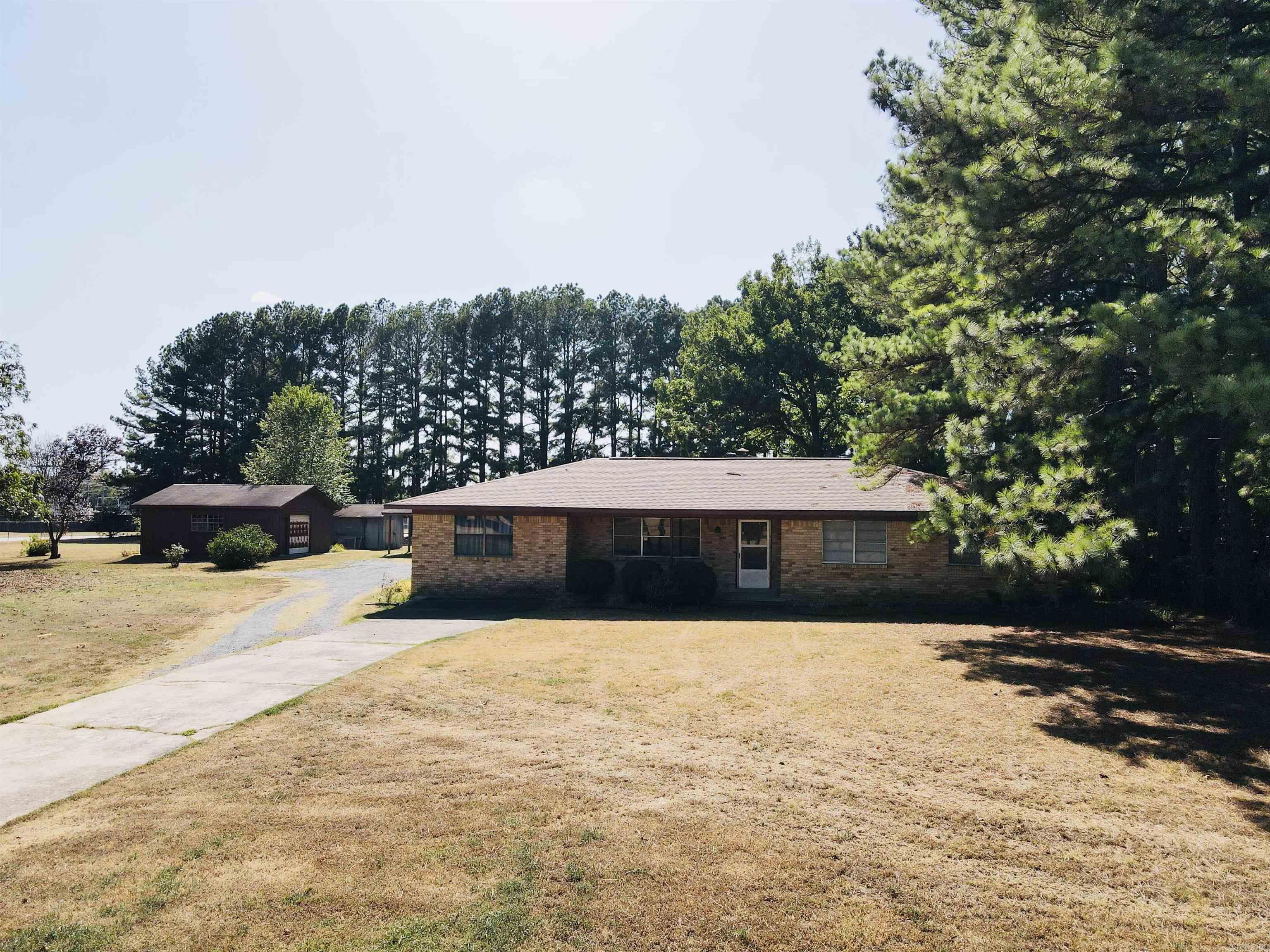 519 Reedy Road Property Photo 6