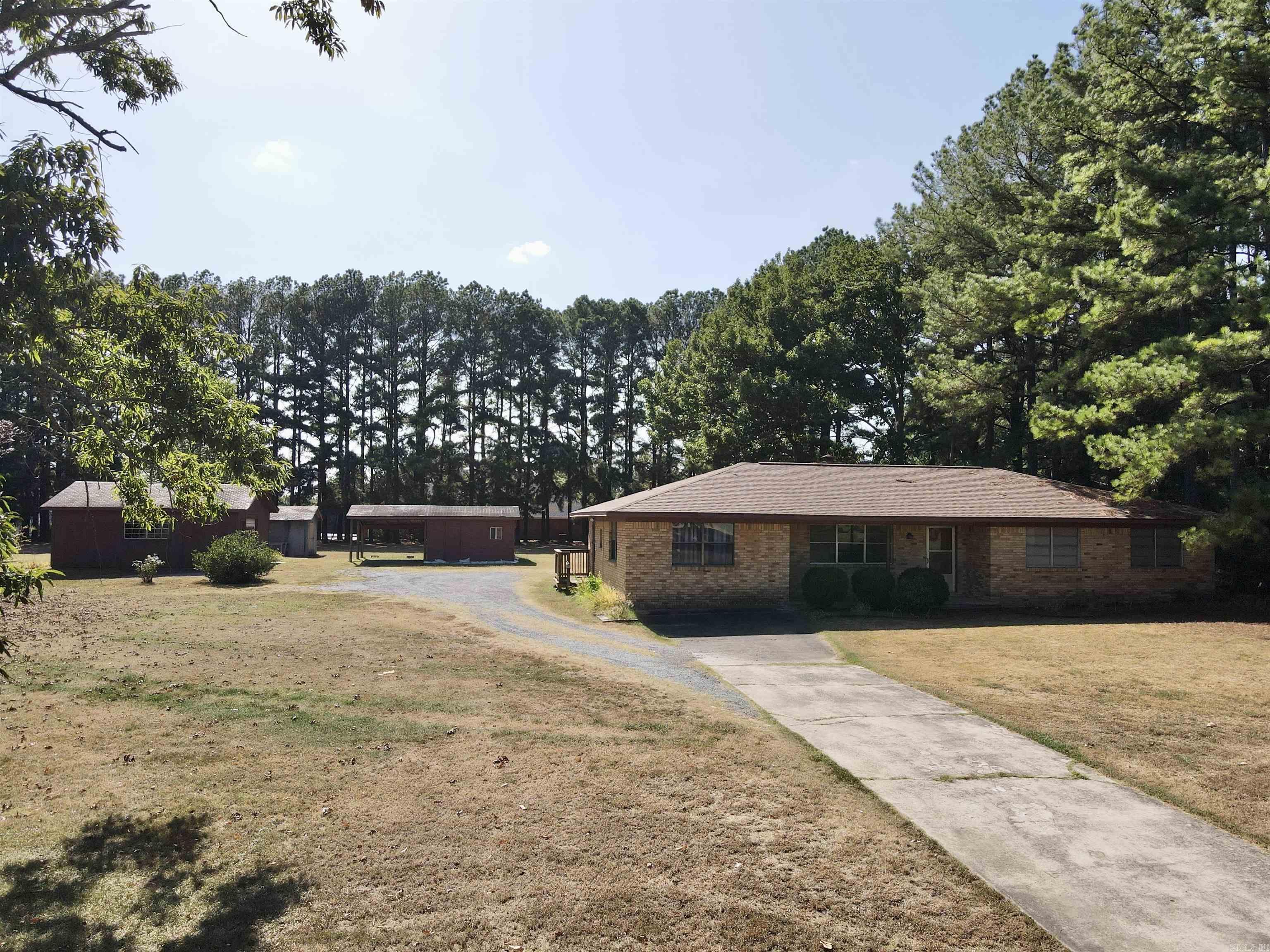 519 Reedy Road Property Photo 7