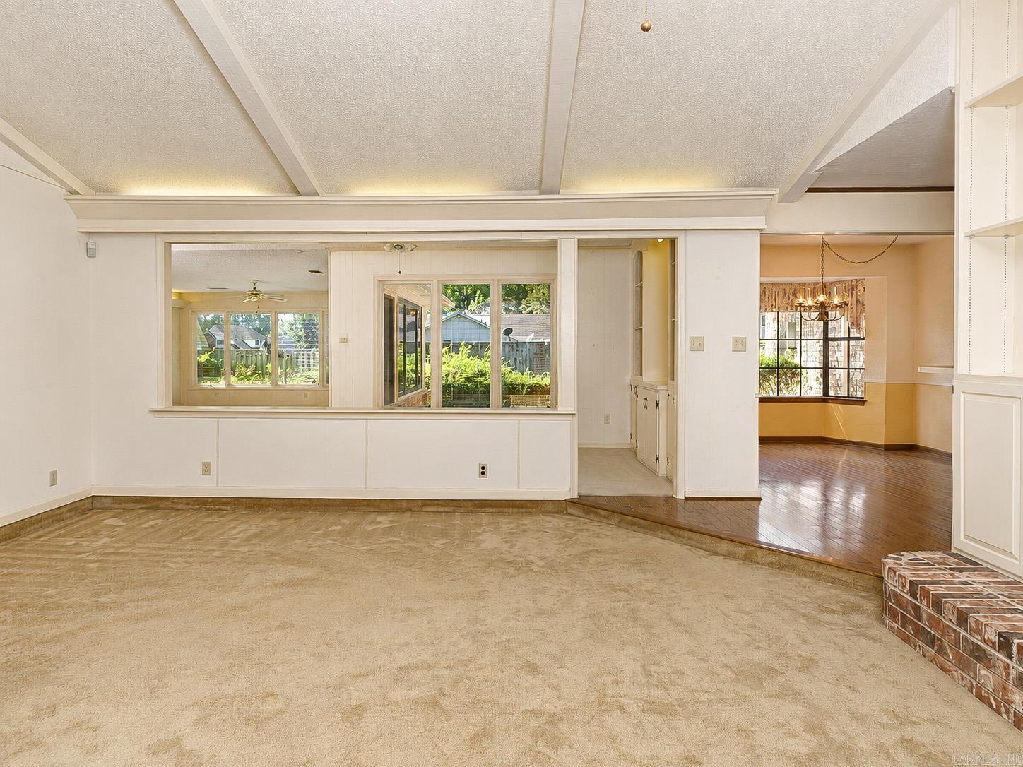 1006 Rosswood Colony Drive Property Photo 10