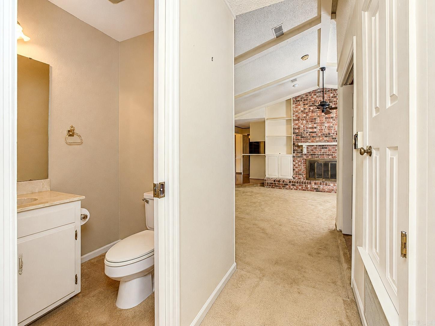 1006 Rosswood Colony Drive Property Photo 39