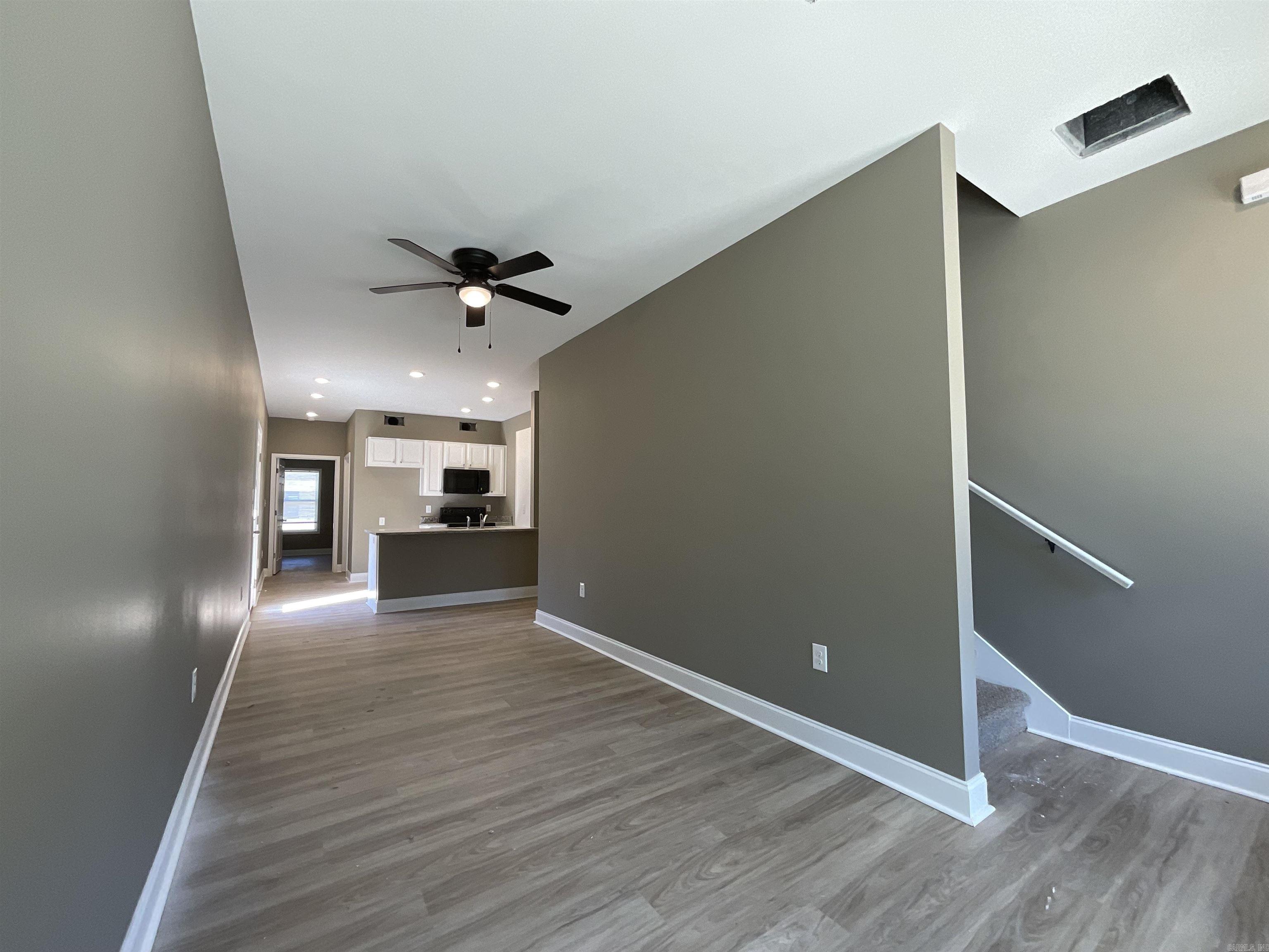 406 & 408 England Street Property Photo 6
