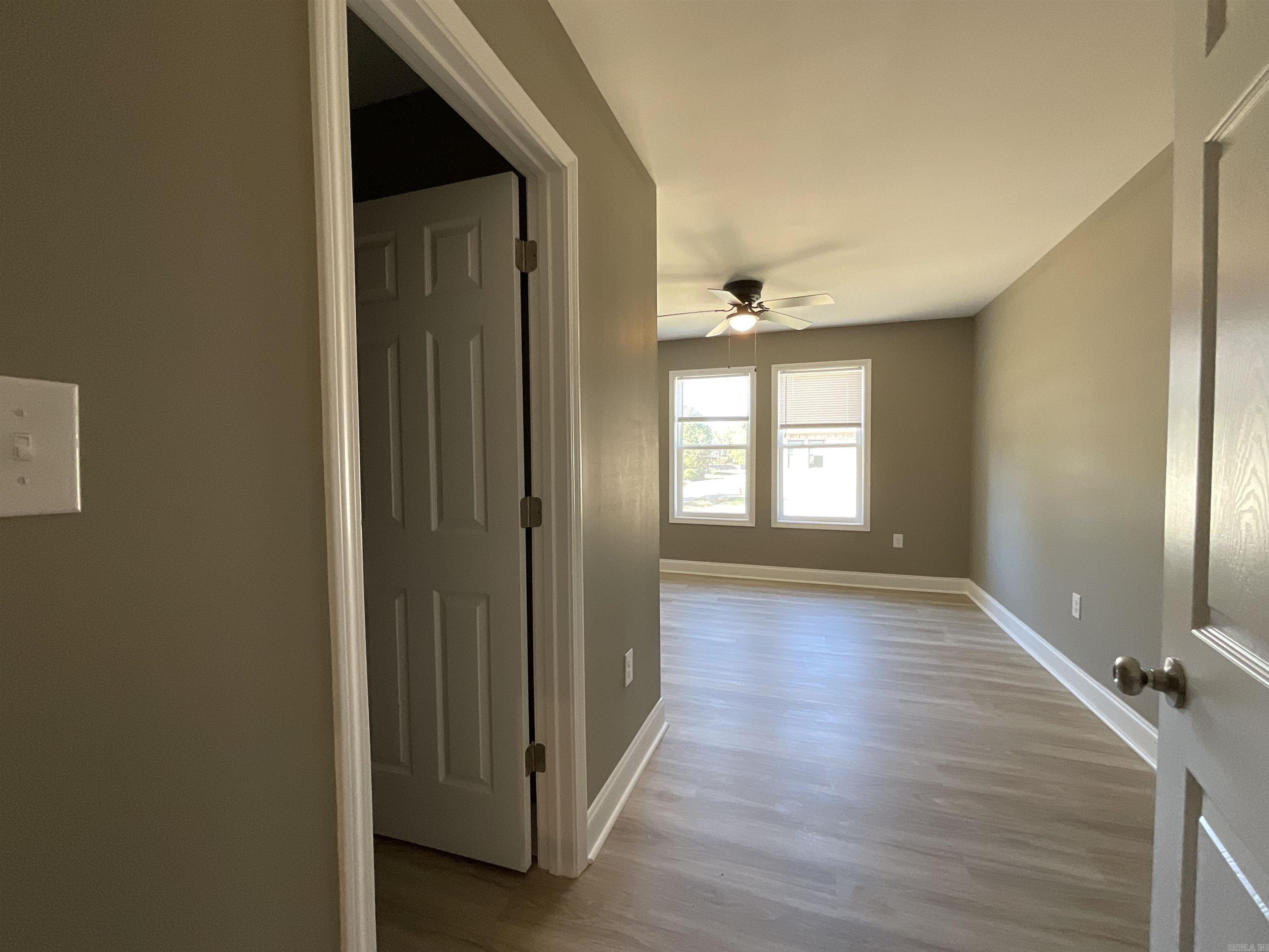 406 & 408 England Street Property Photo 17