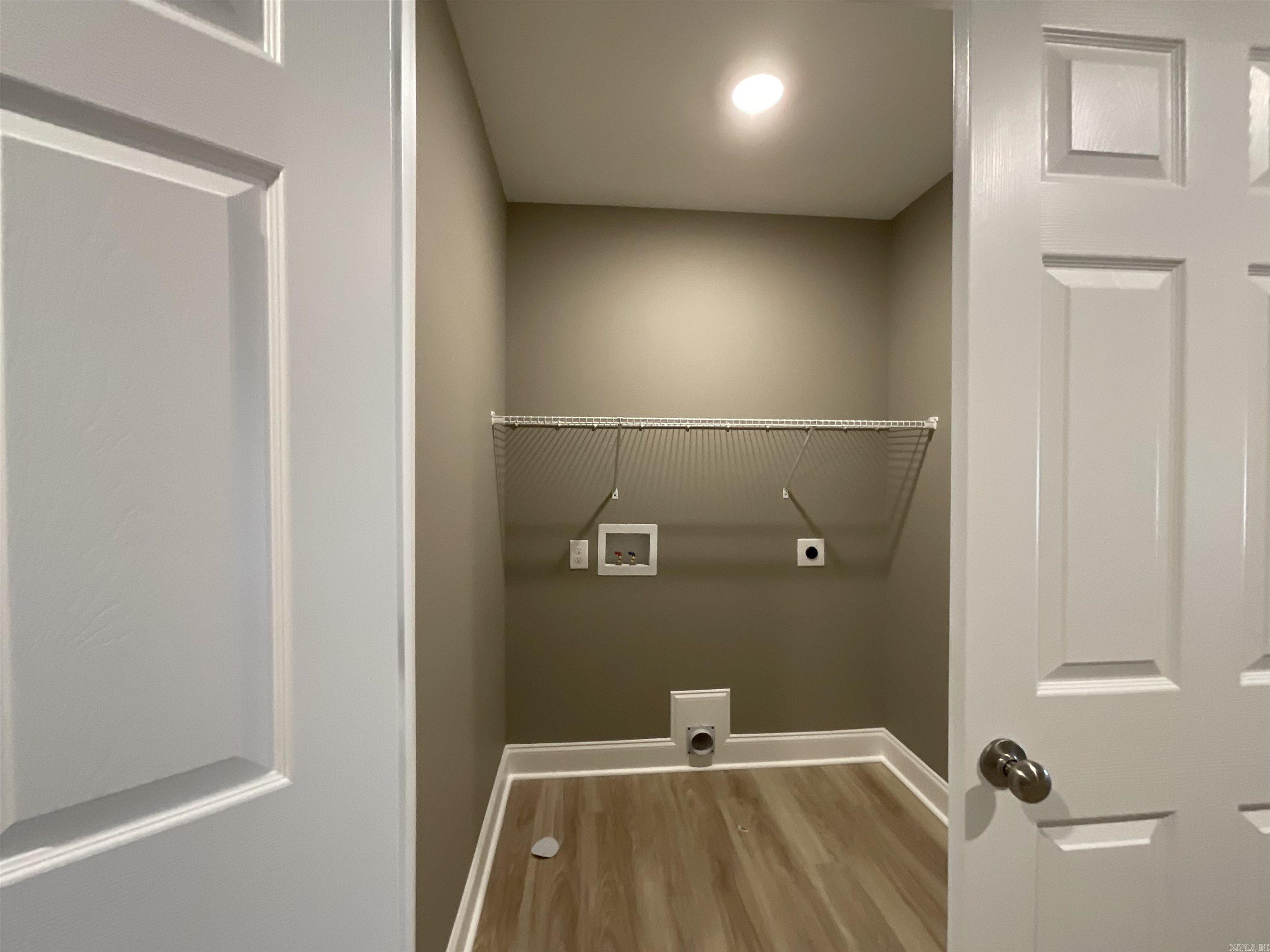 406 & 408 England Street Property Photo 21