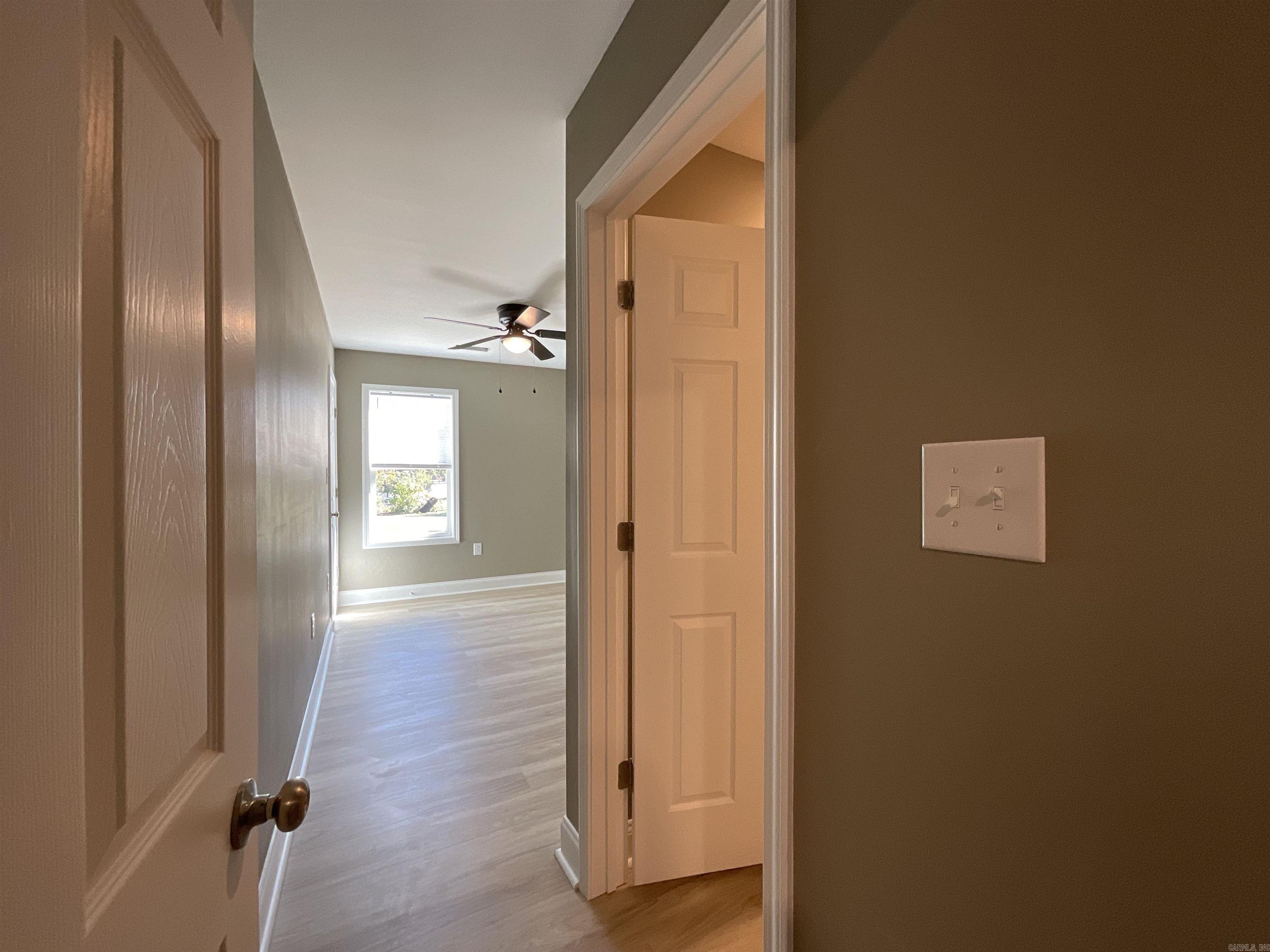 406 & 408 England Street Property Photo 22