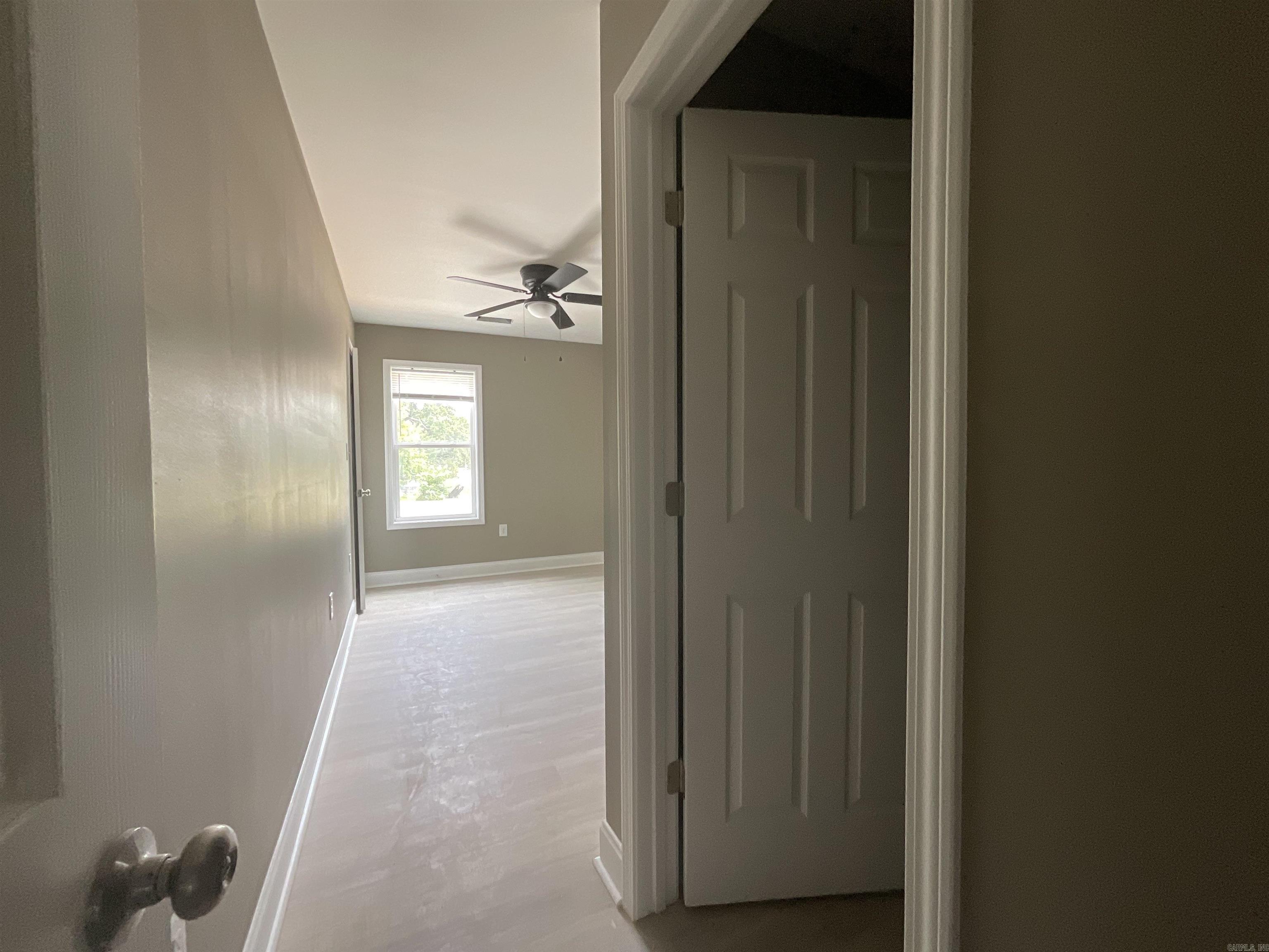 406 & 408 England Street Property Photo 26