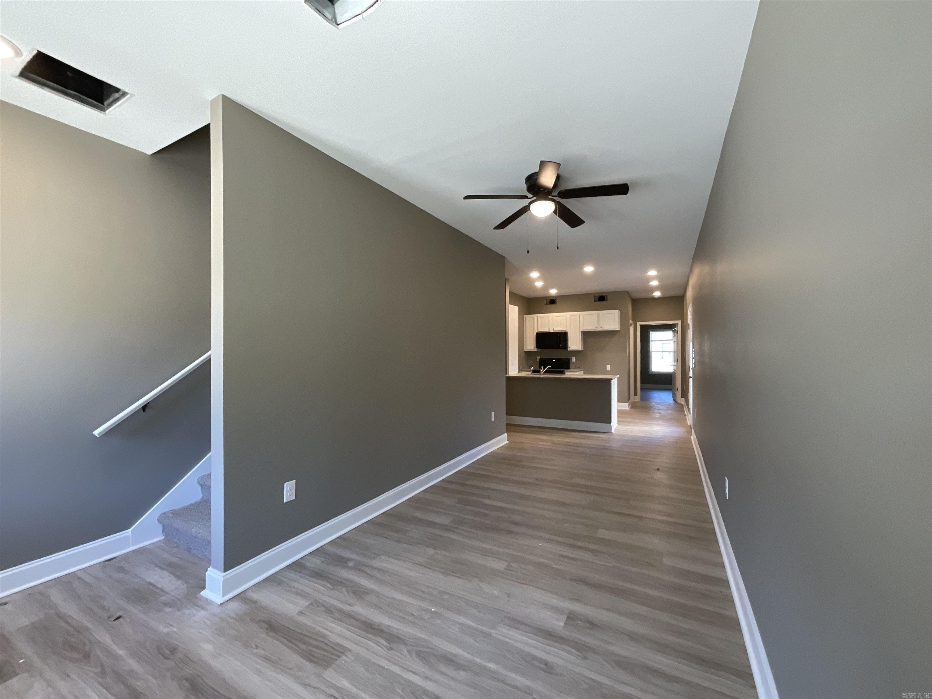 406 & 408 England Street Property Photo 29