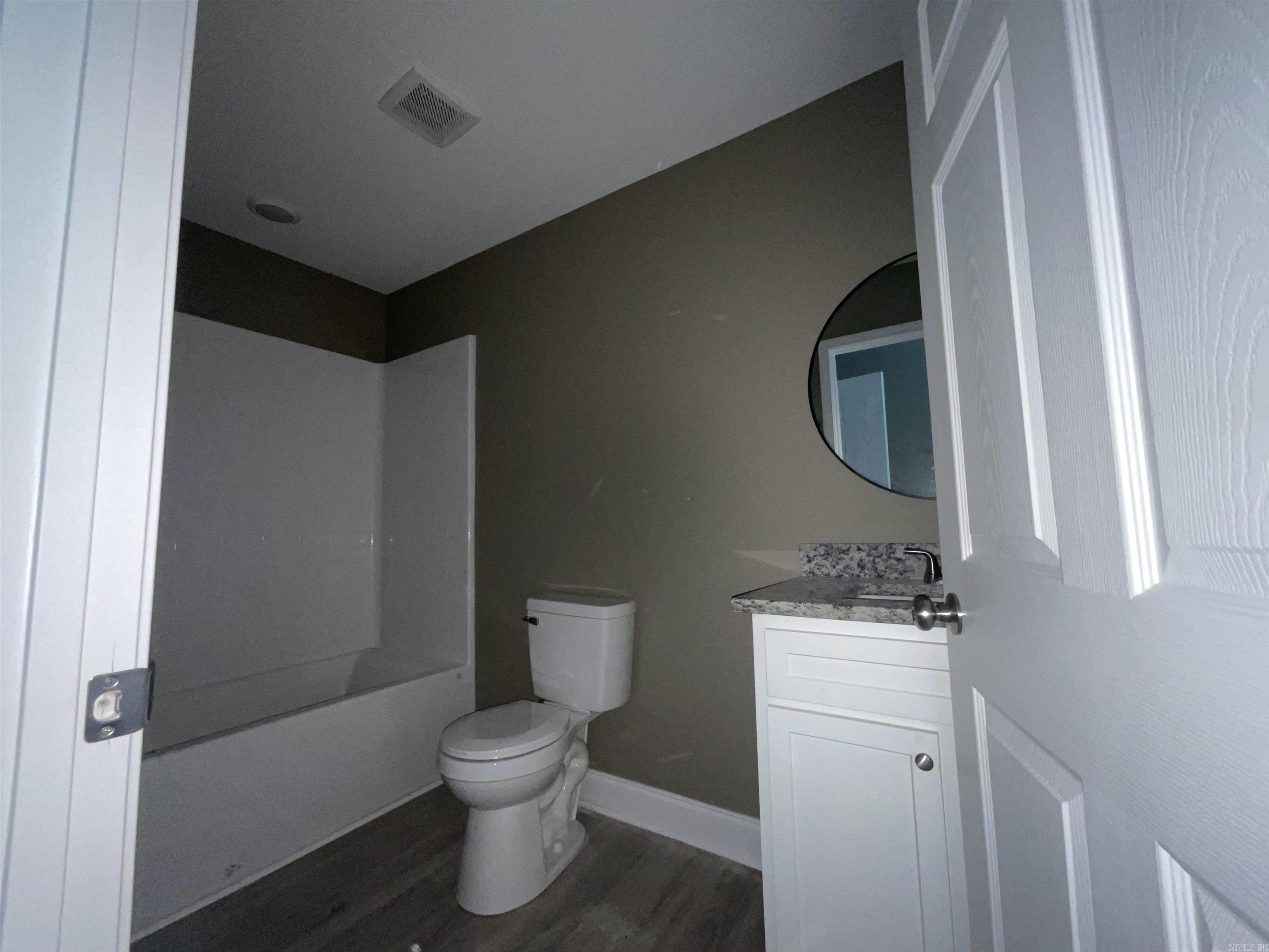 406 & 408 England Street Property Photo 46