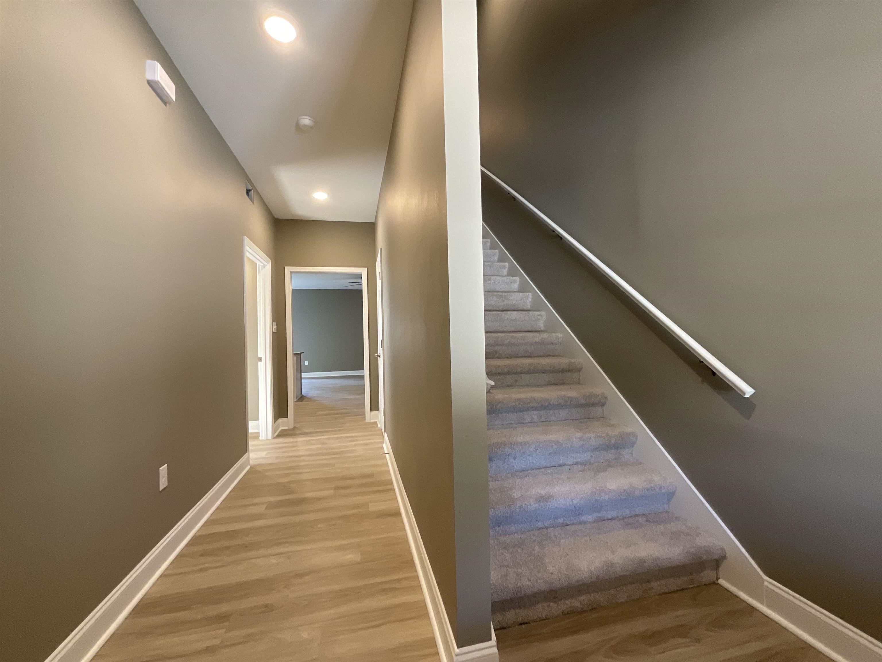 410, 412, 414 England Street Property Photo 4