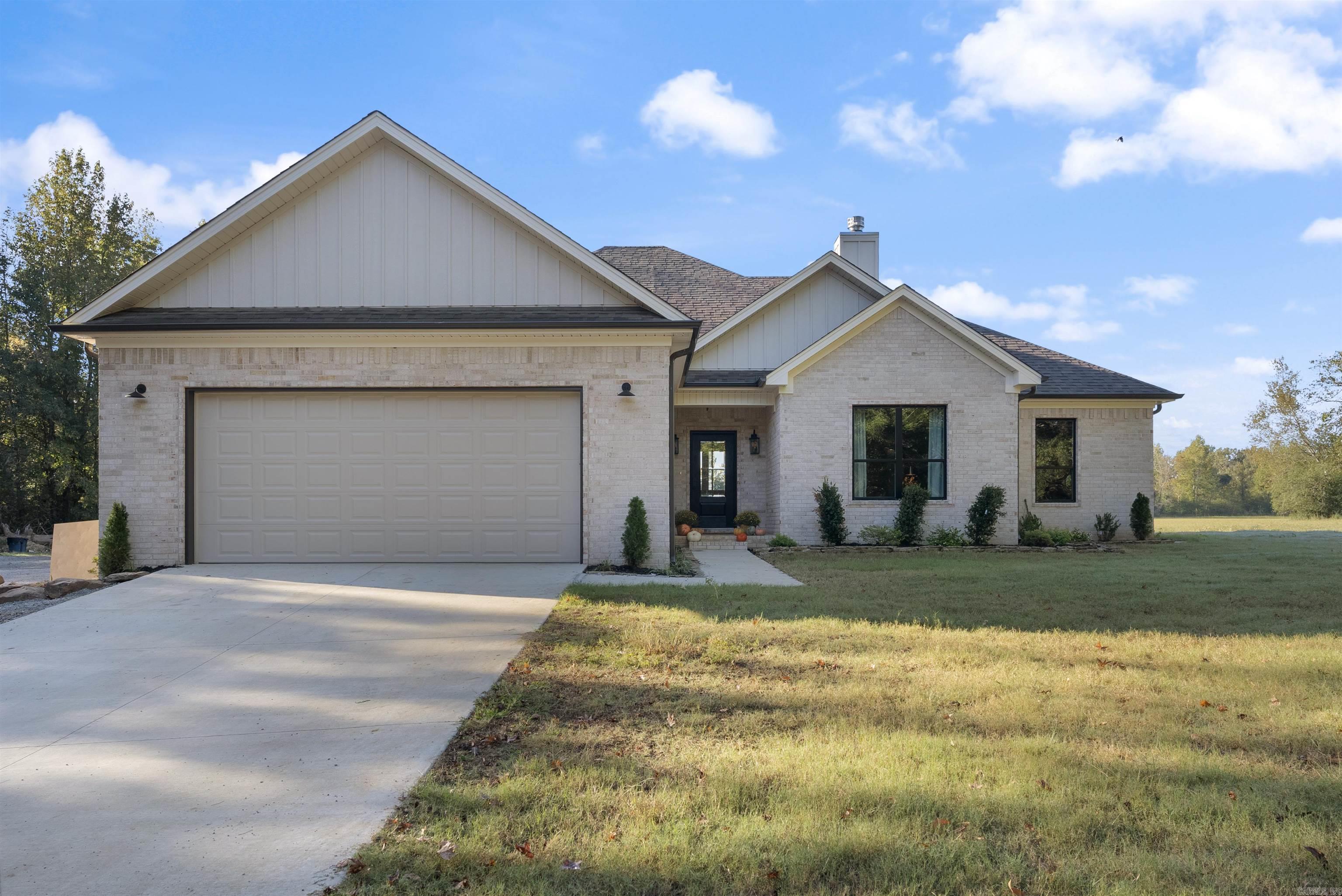 2535 Covington Road Property Photo 1