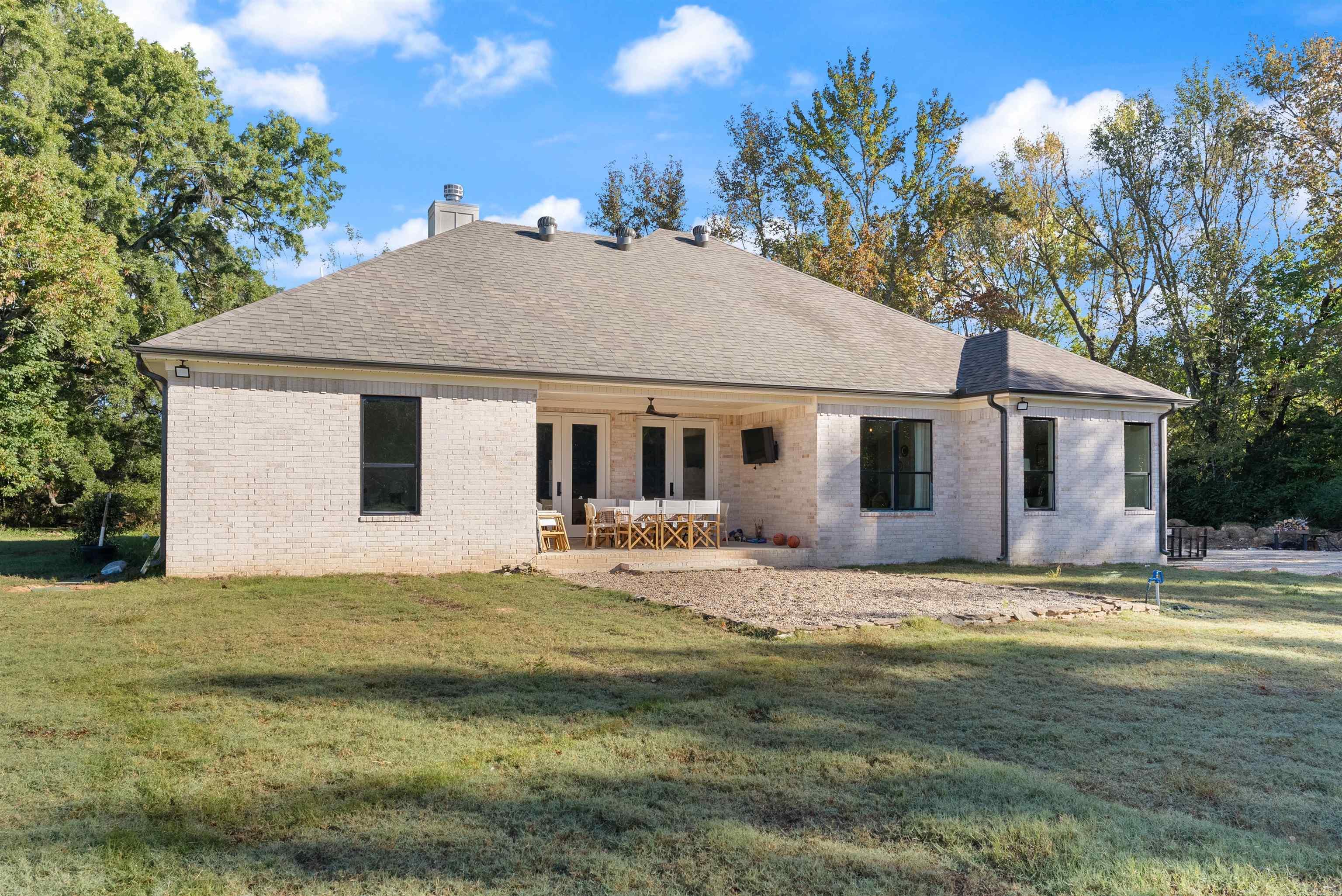 2535 Covington Road Property Photo 38