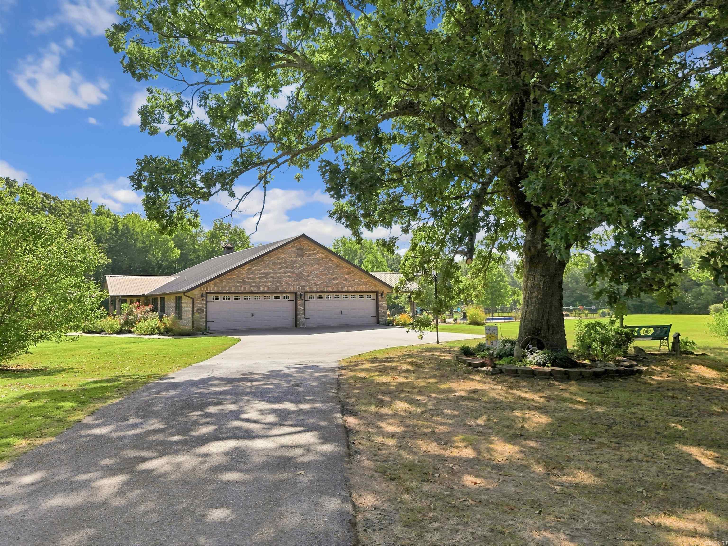 2931 N Shelton Road Property Photo 4