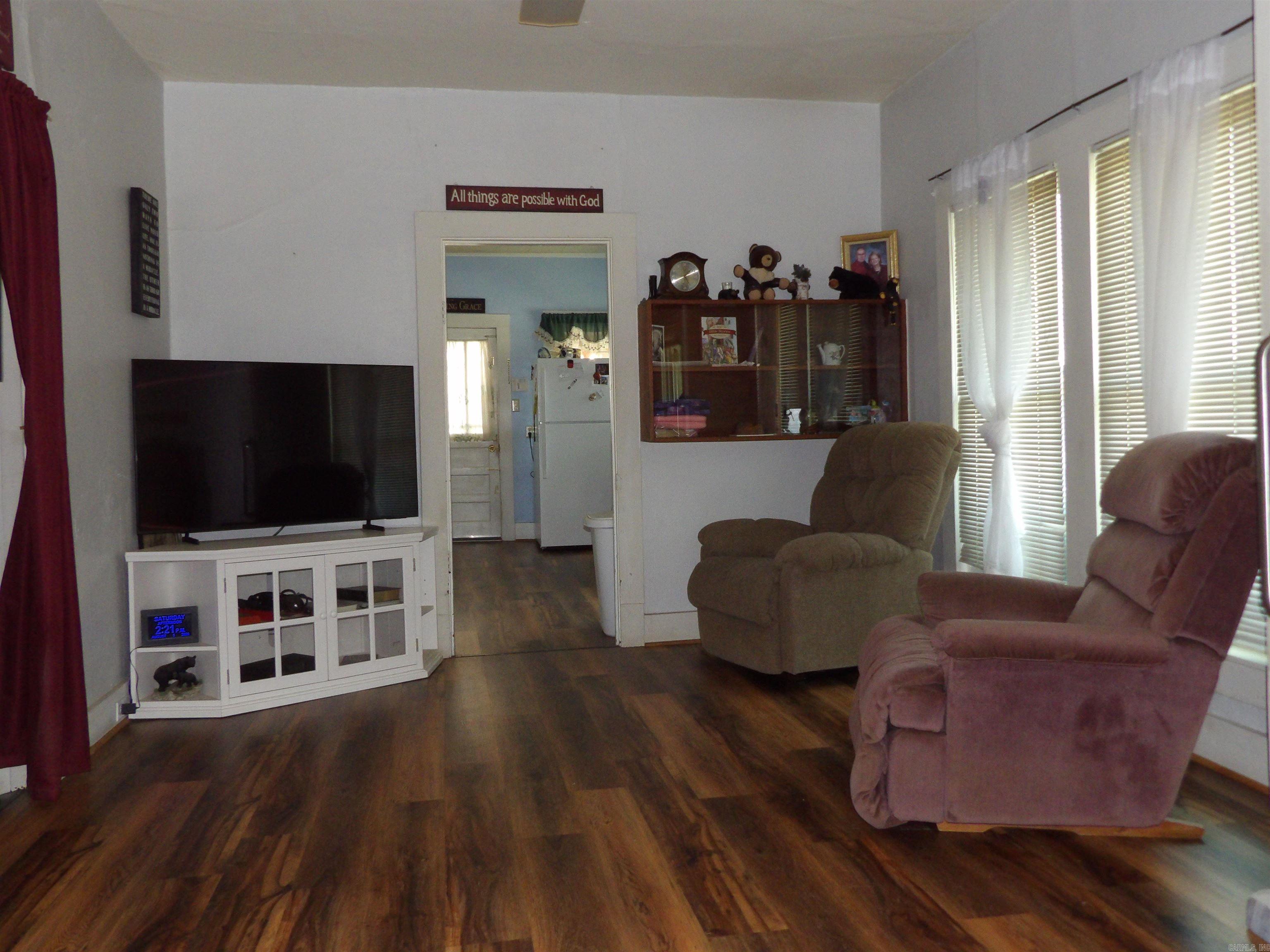 101 Rose Hill Road Property Photo 5
