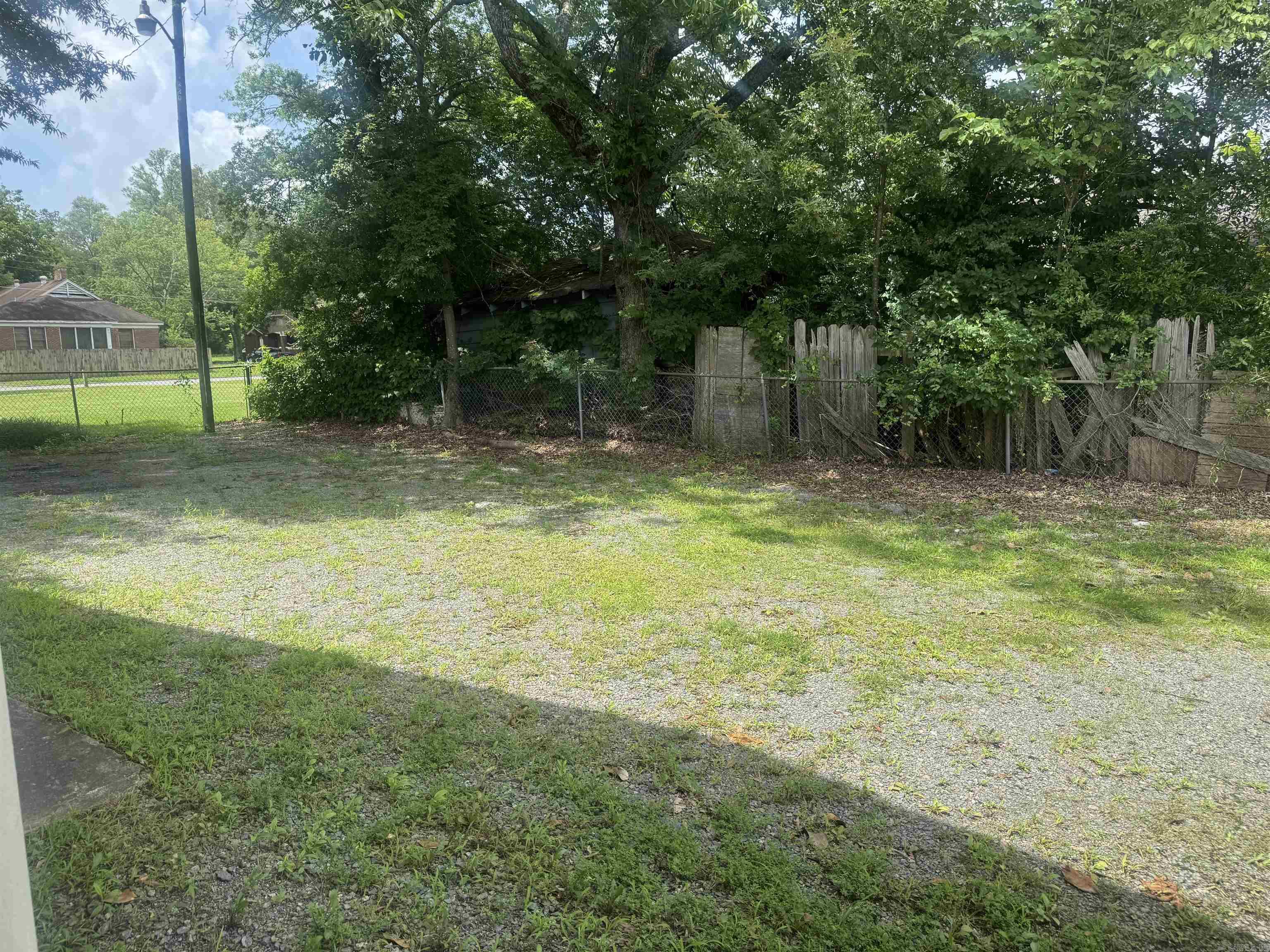 1616 Cherry Street Property Photo 4