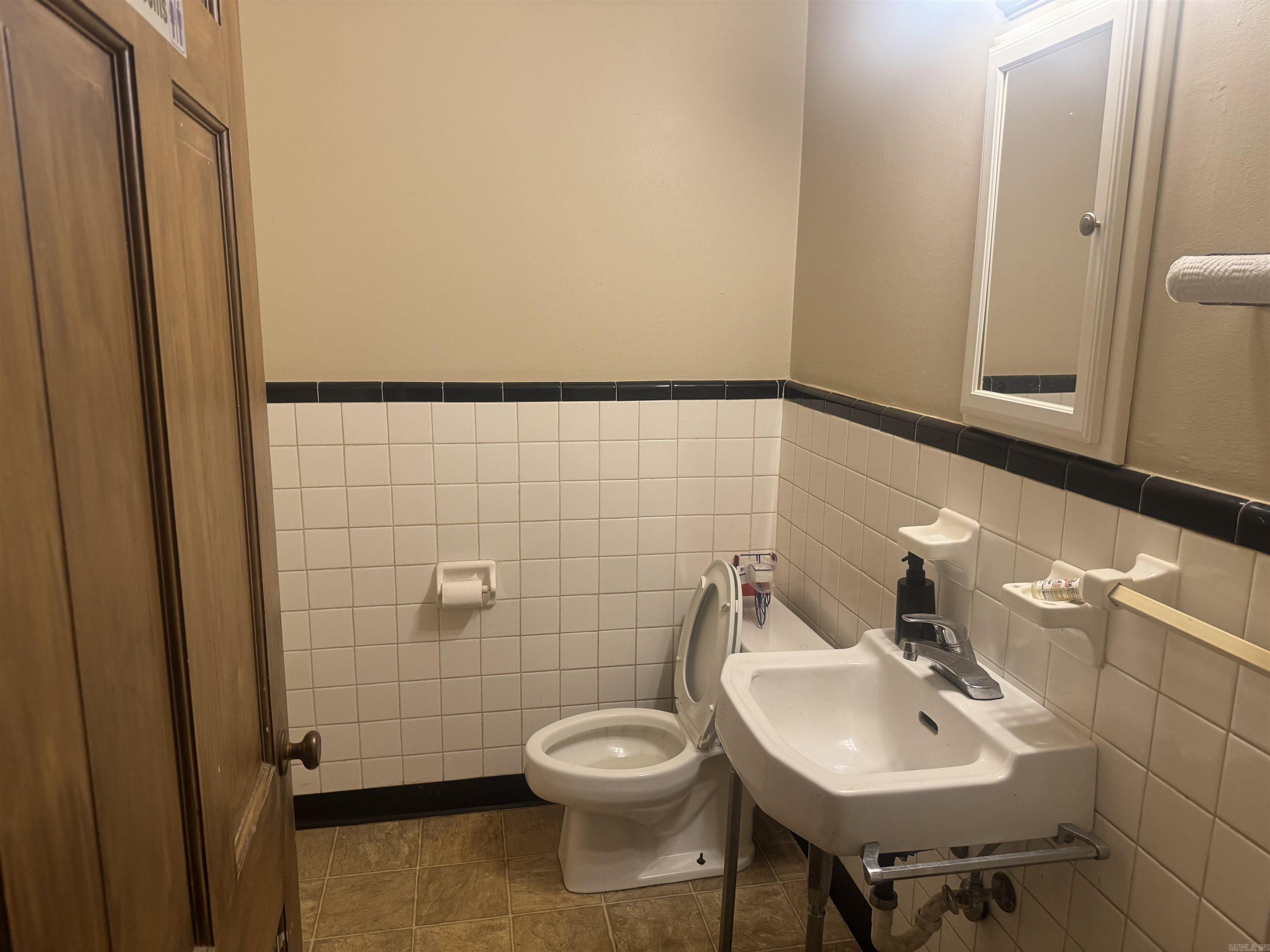 1616 Cherry Street Property Photo 12