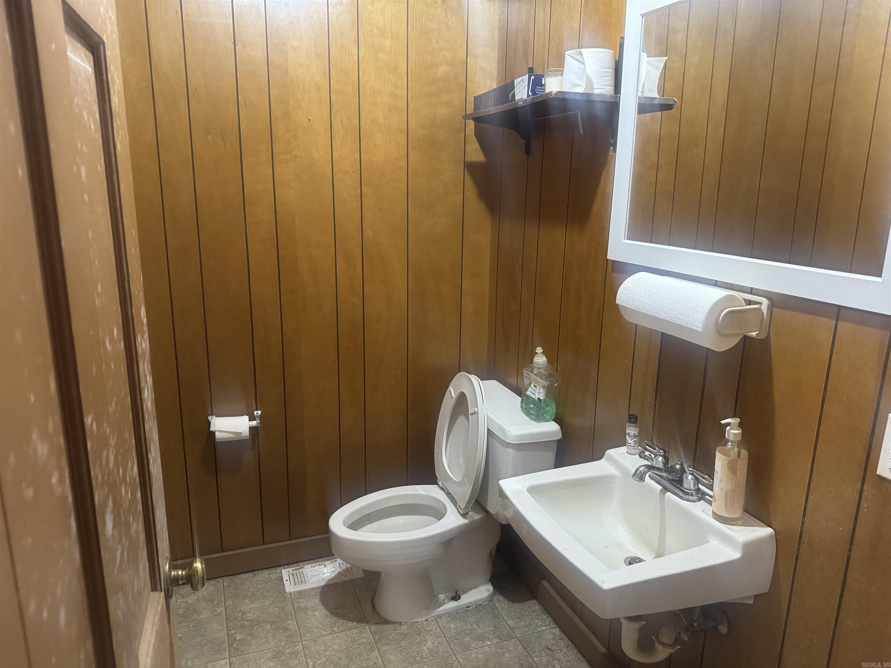 1616 Cherry Street Property Photo 24
