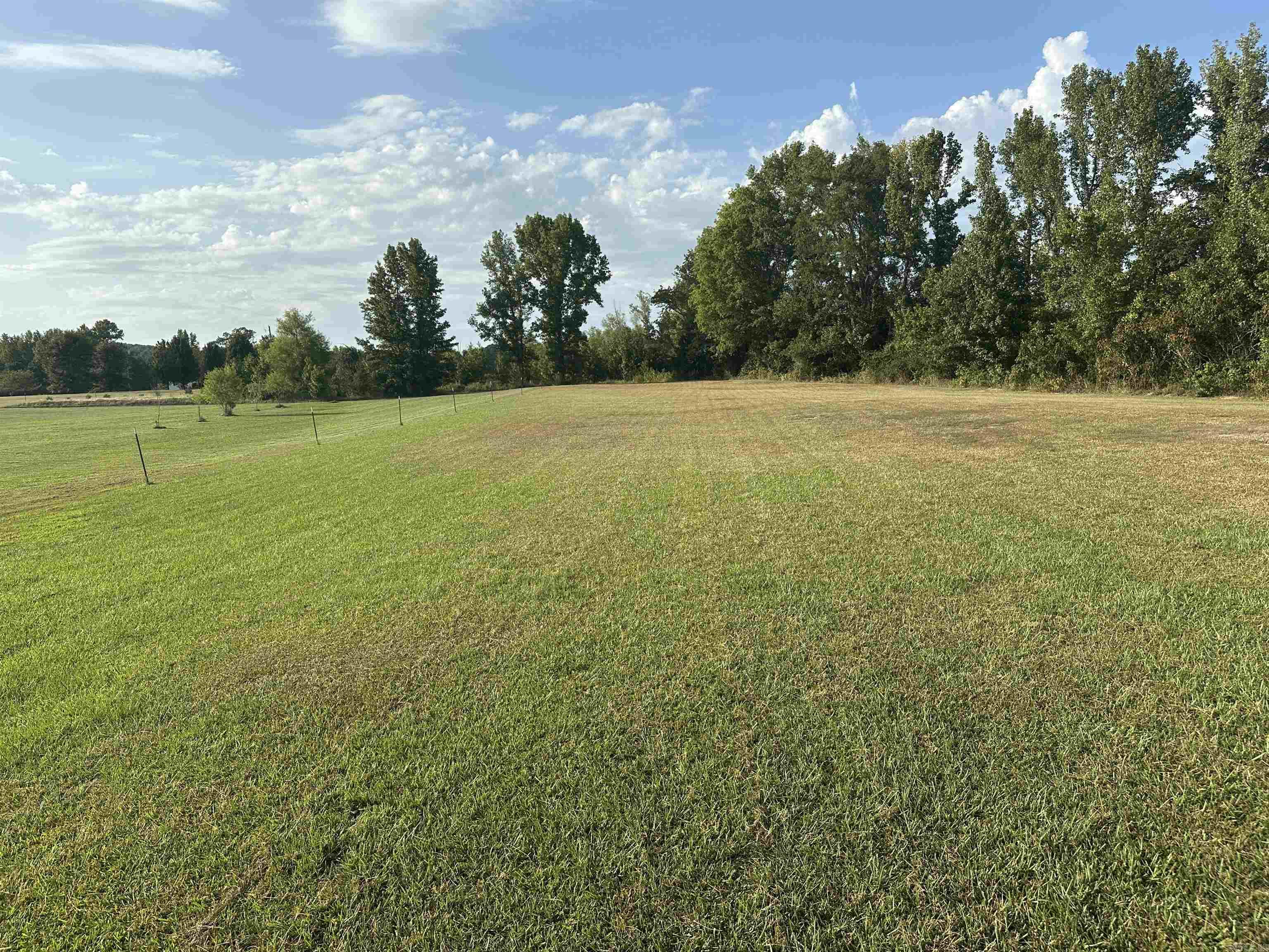 300 Logan Lane Property Photo 3