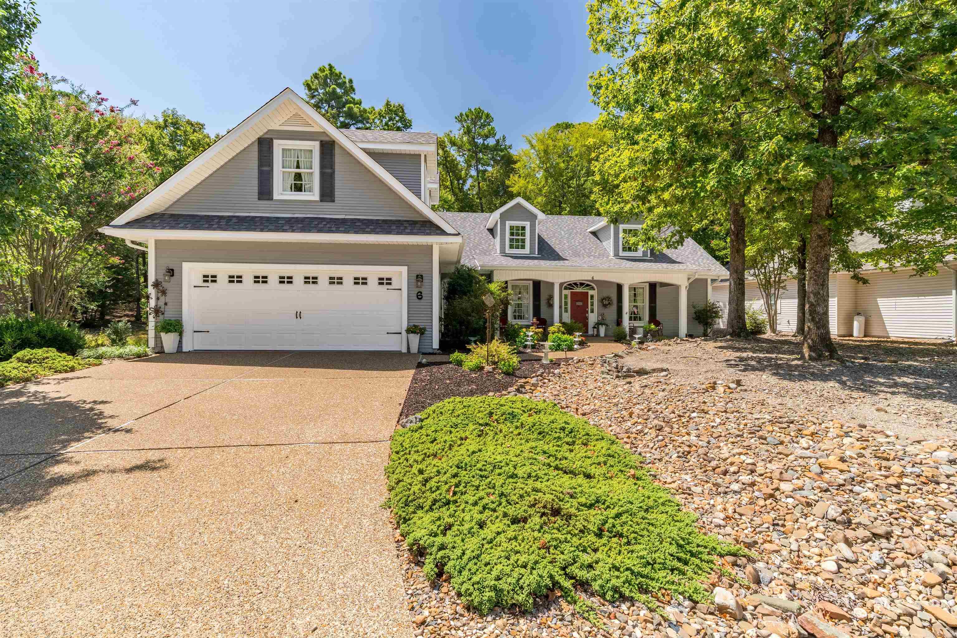 6 Navegar Circle Property Photo 1