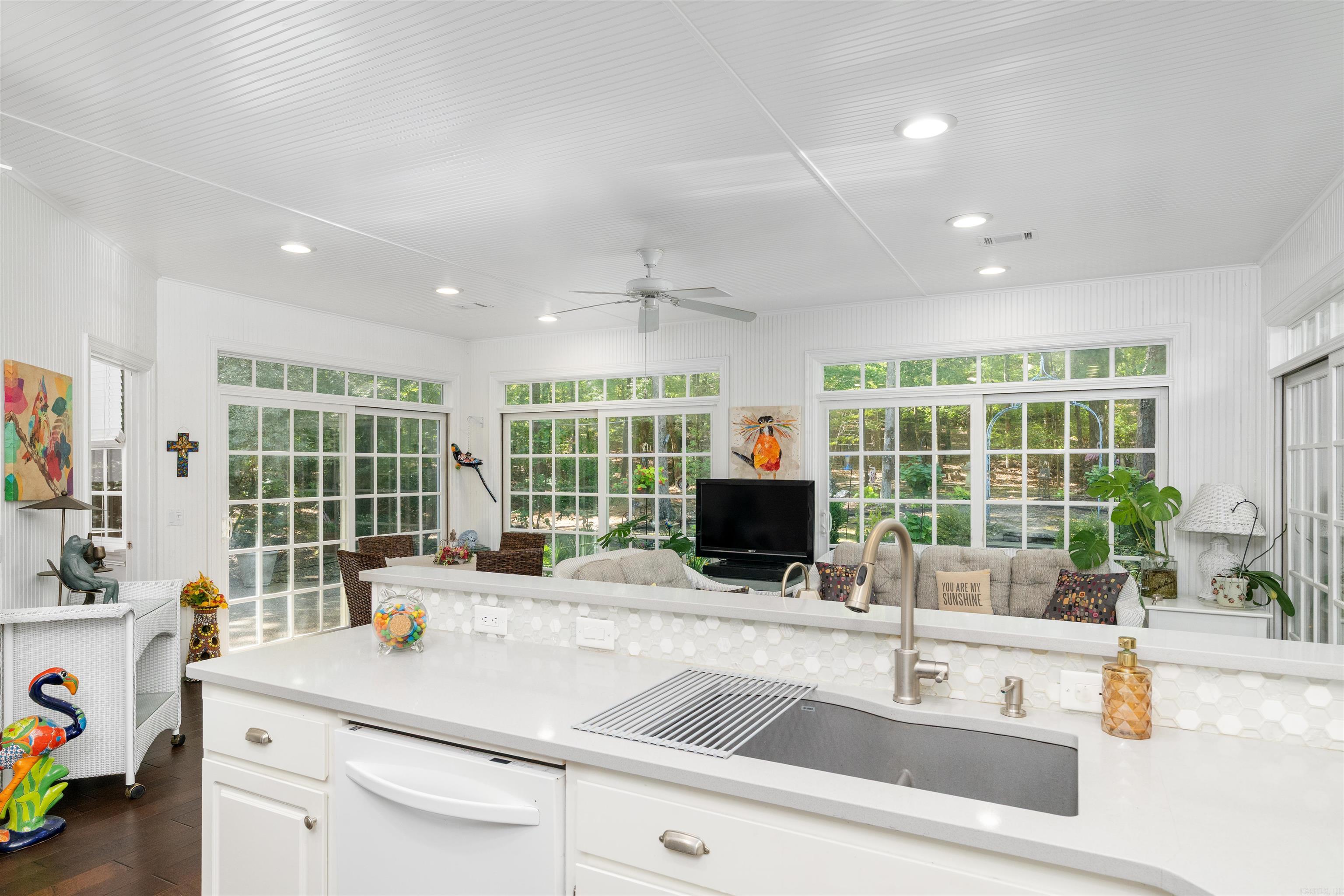 6 Navegar Circle Property Photo 10