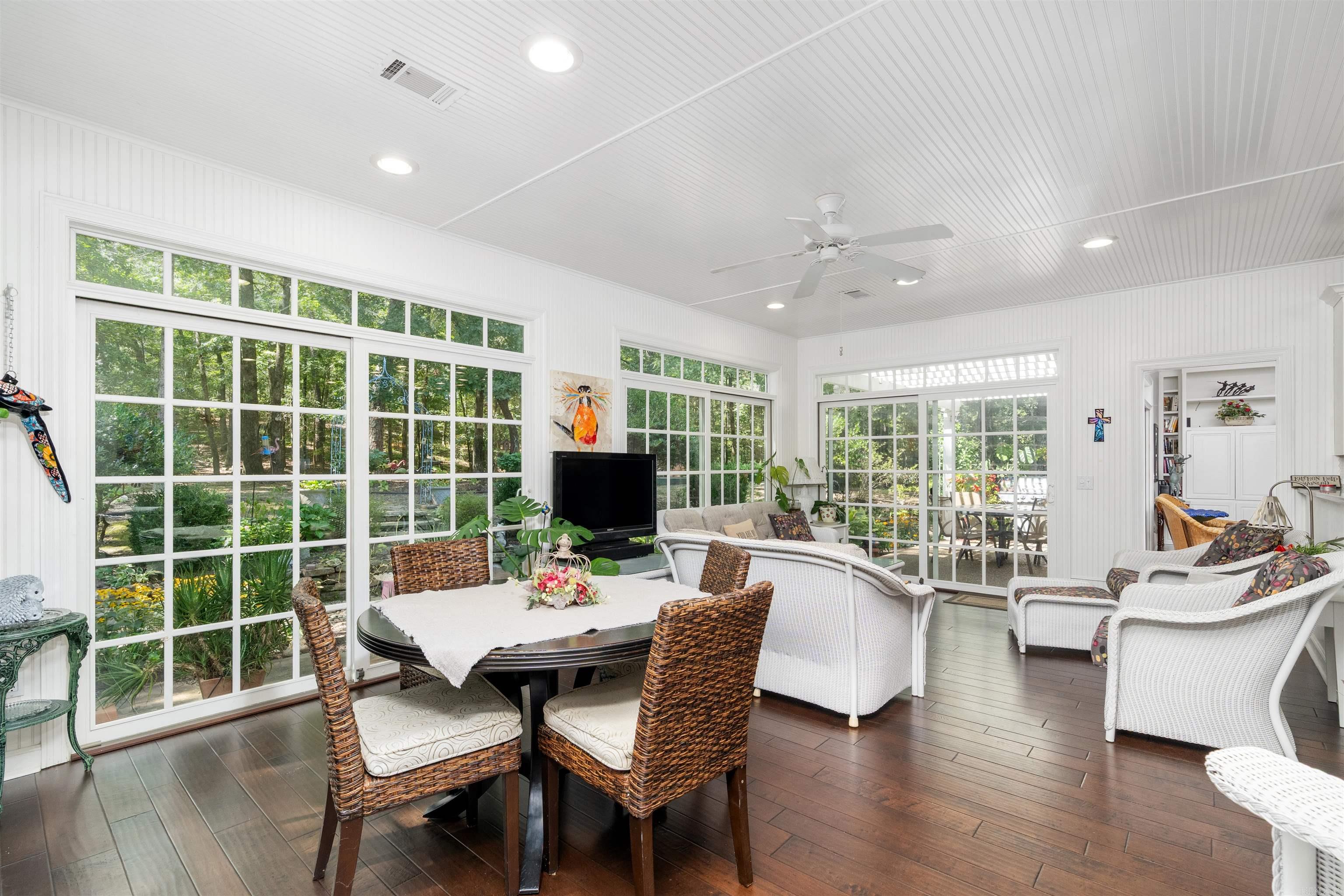 6 Navegar Circle Property Photo 13