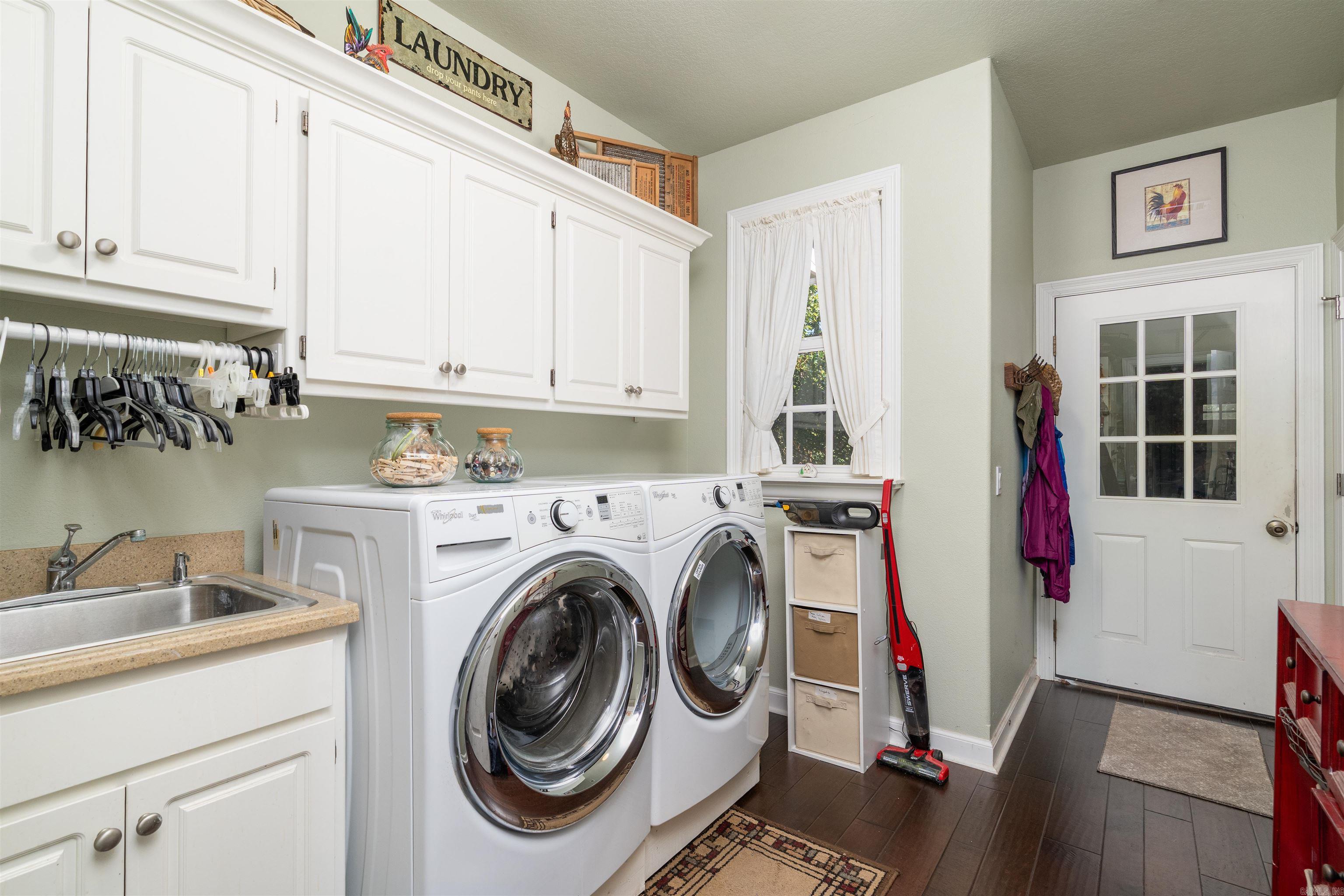 6 Navegar Circle Property Photo 14