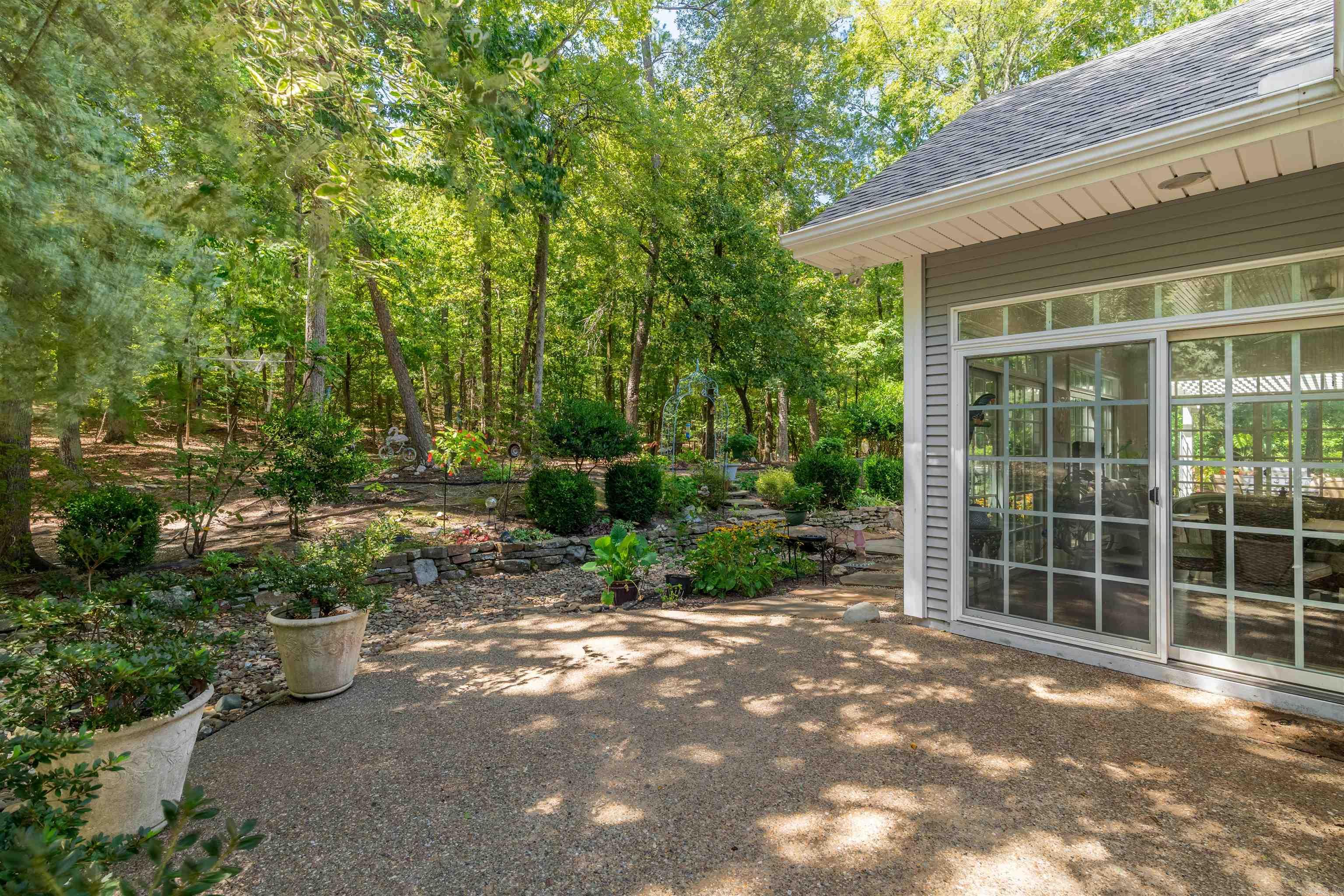 6 Navegar Circle Property Photo 36