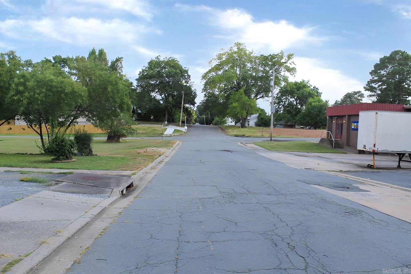 2012 Poplar Street Property Photo 2