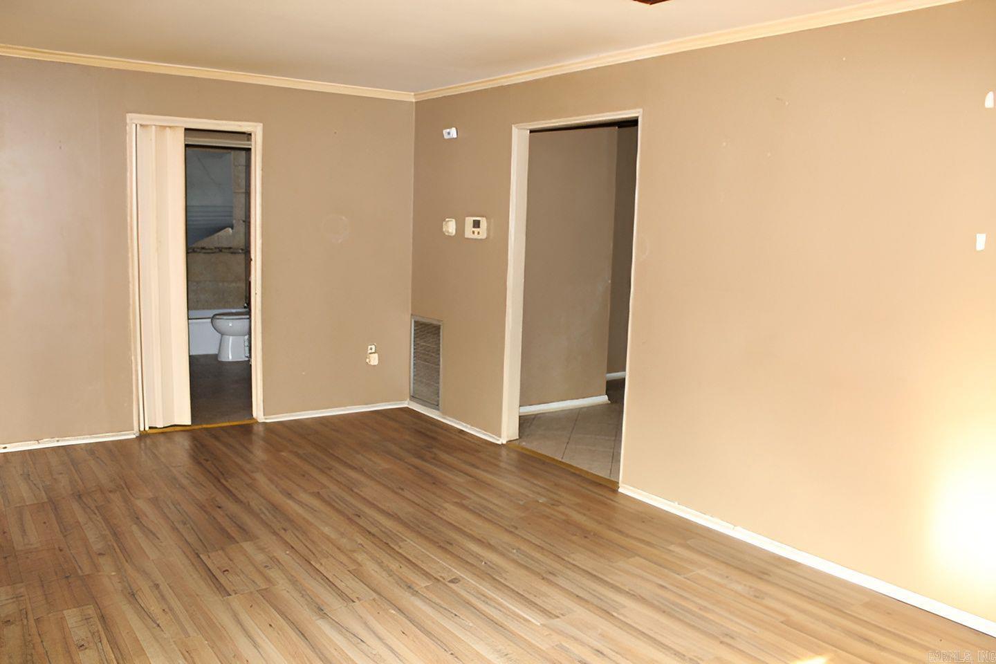 2012 Poplar Street Property Photo 9