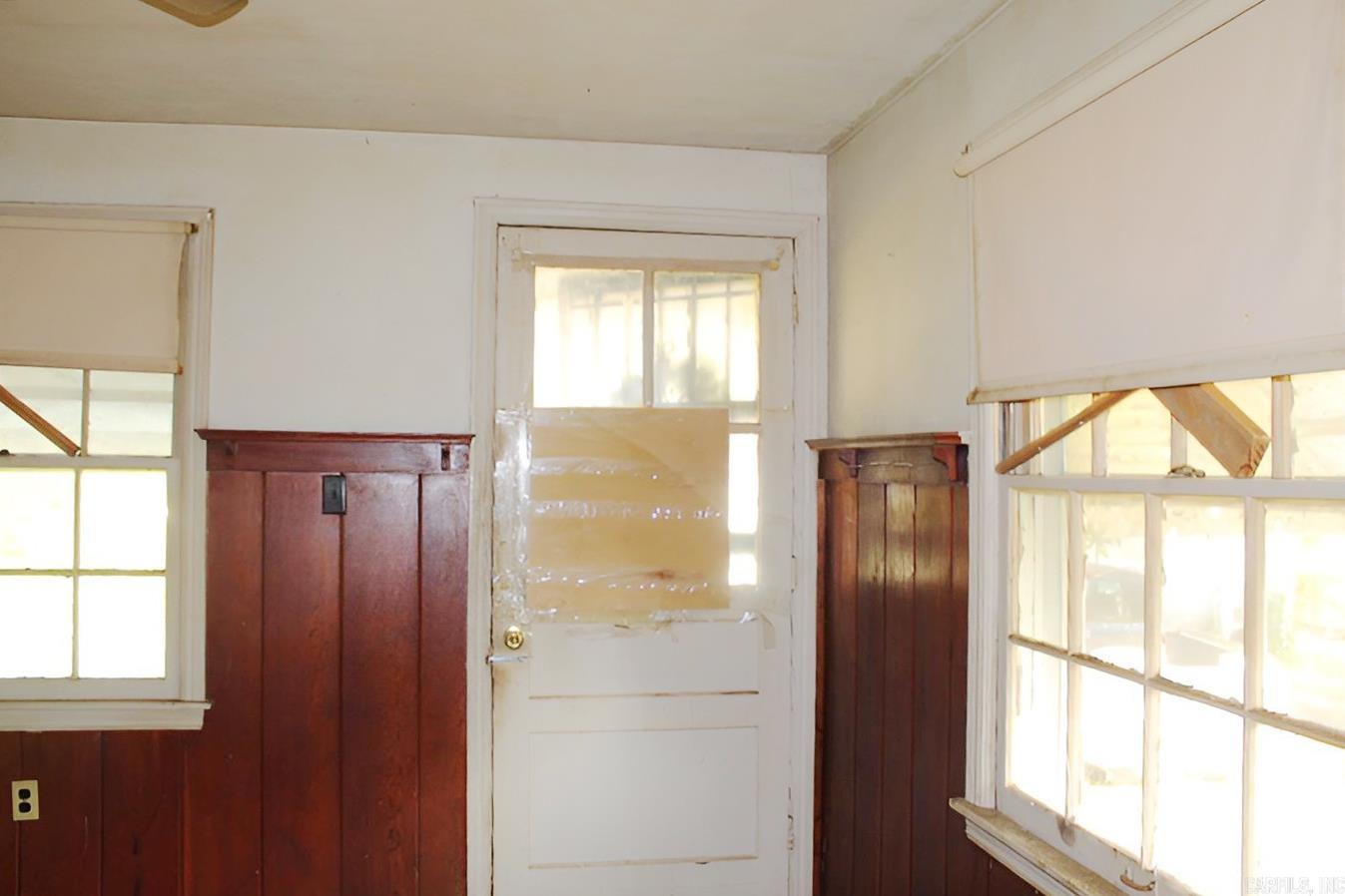 2012 Poplar Street Property Photo 15