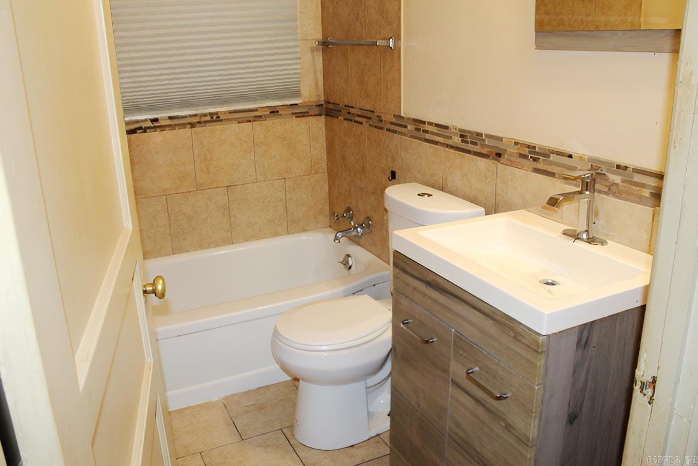 2012 Poplar Street Property Photo 29