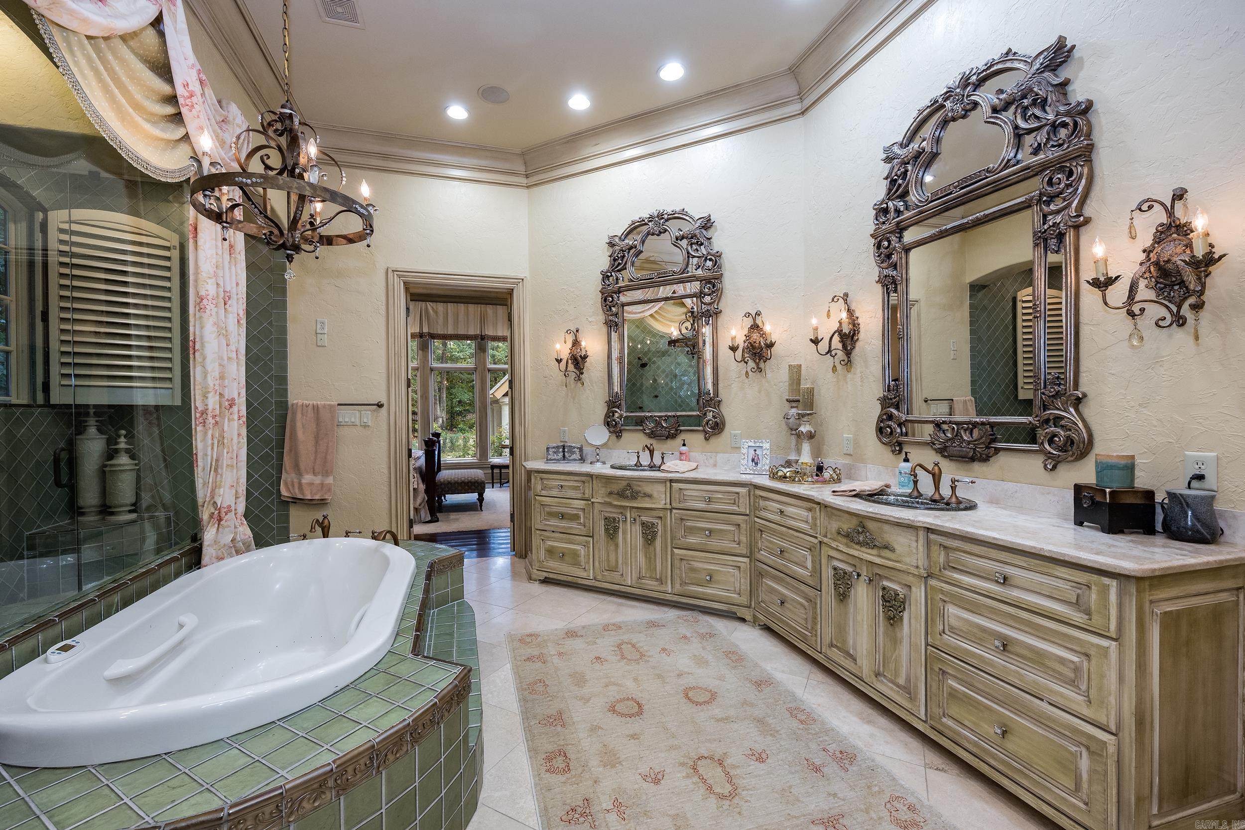 79 Sologne Circle Property Photo 28